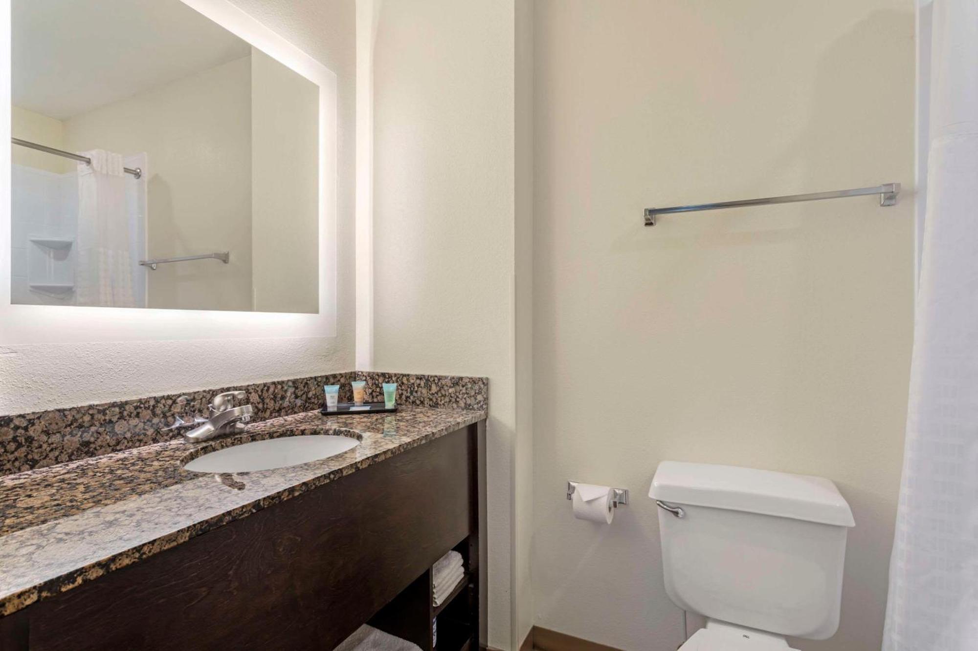 Leconte & Convention Center, Ascend Collection Hotel