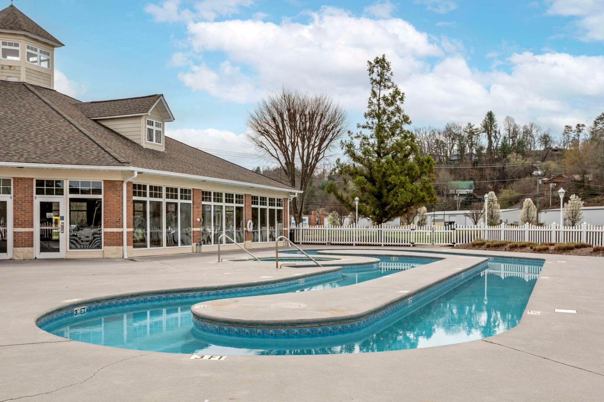 Leconte & Convention Center, Ascend Collection 3* Pigeon Forge
