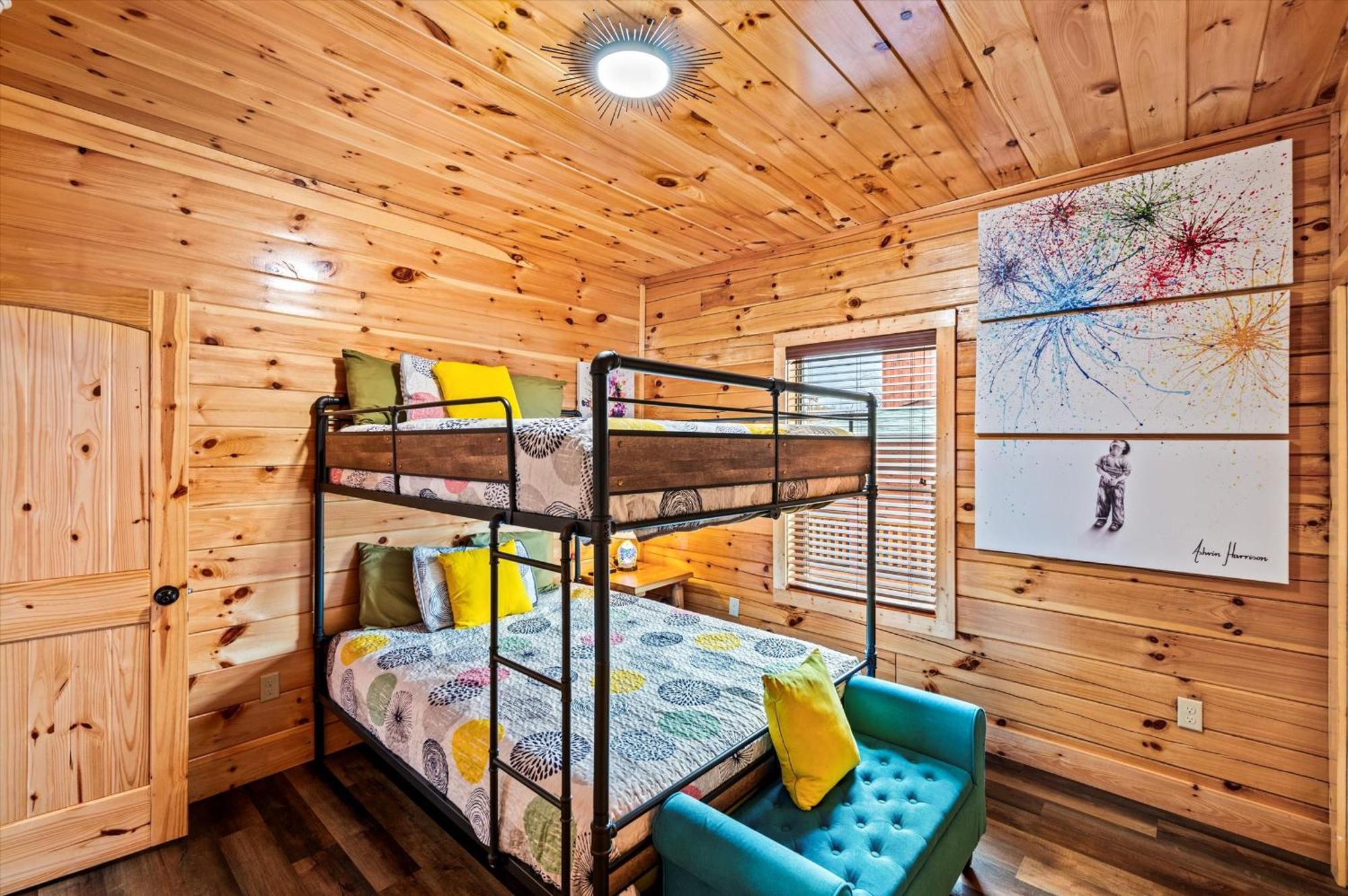 Holiday home Skyburst - Relax & Play! Pool, Hot Tub, Games & Theater *
