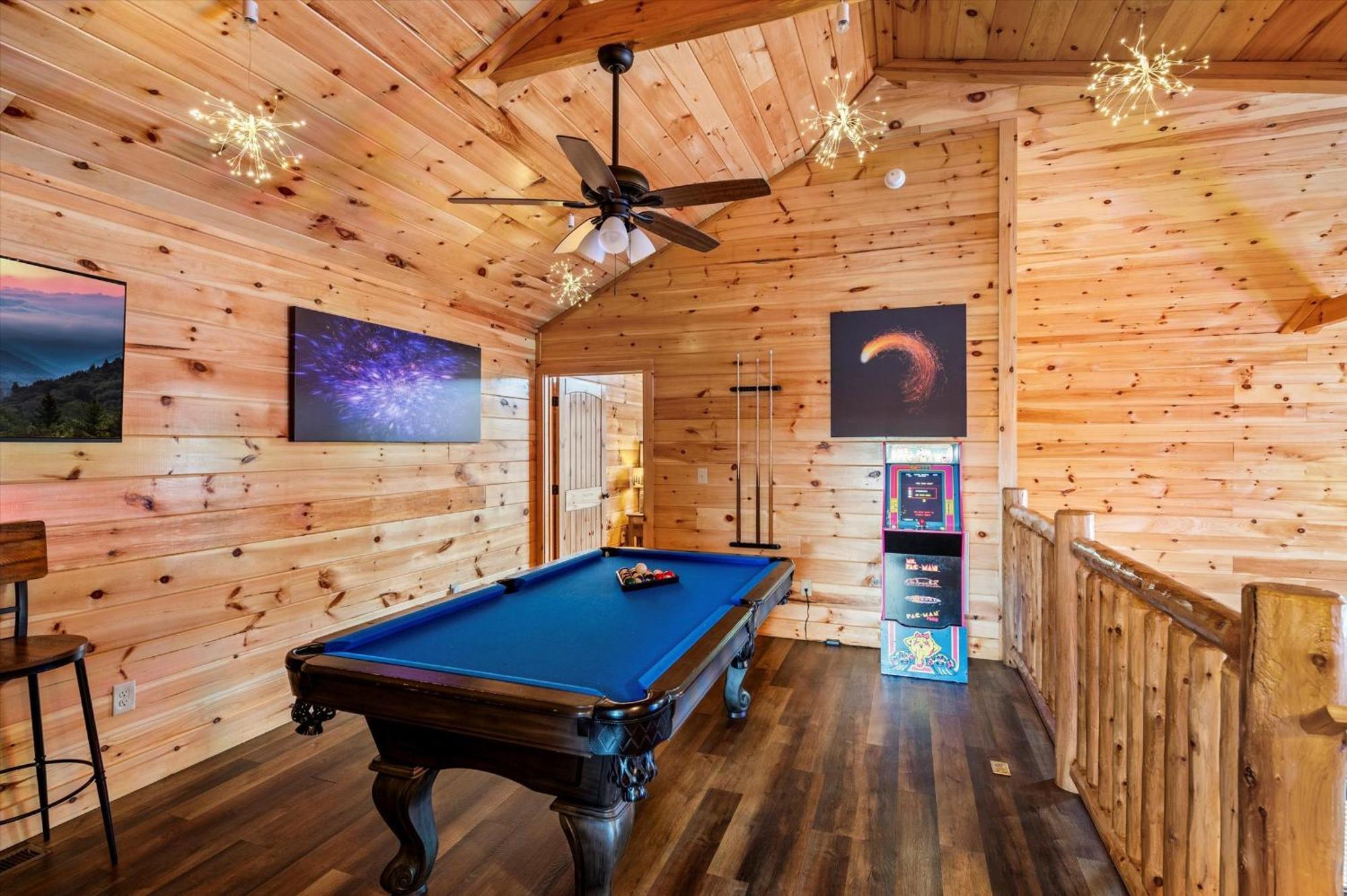 Holiday home Skyburst - Relax & Play! Pool, Hot Tub, Games & Theater Pigeon Forge