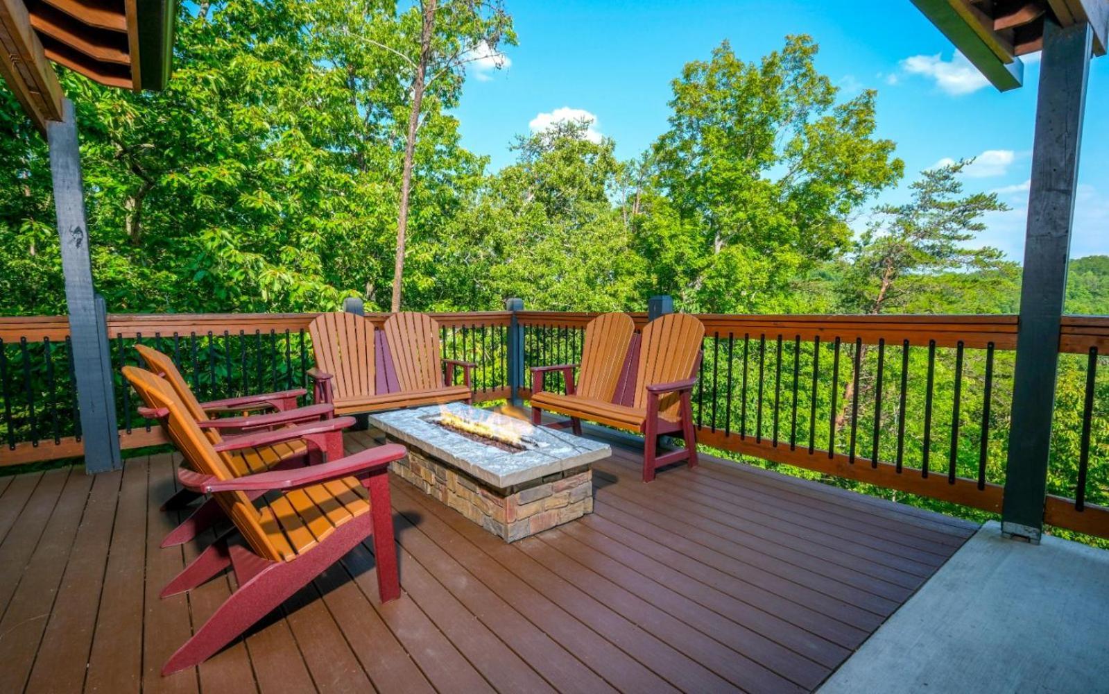 Hibernation Retreat Pigeon Forge