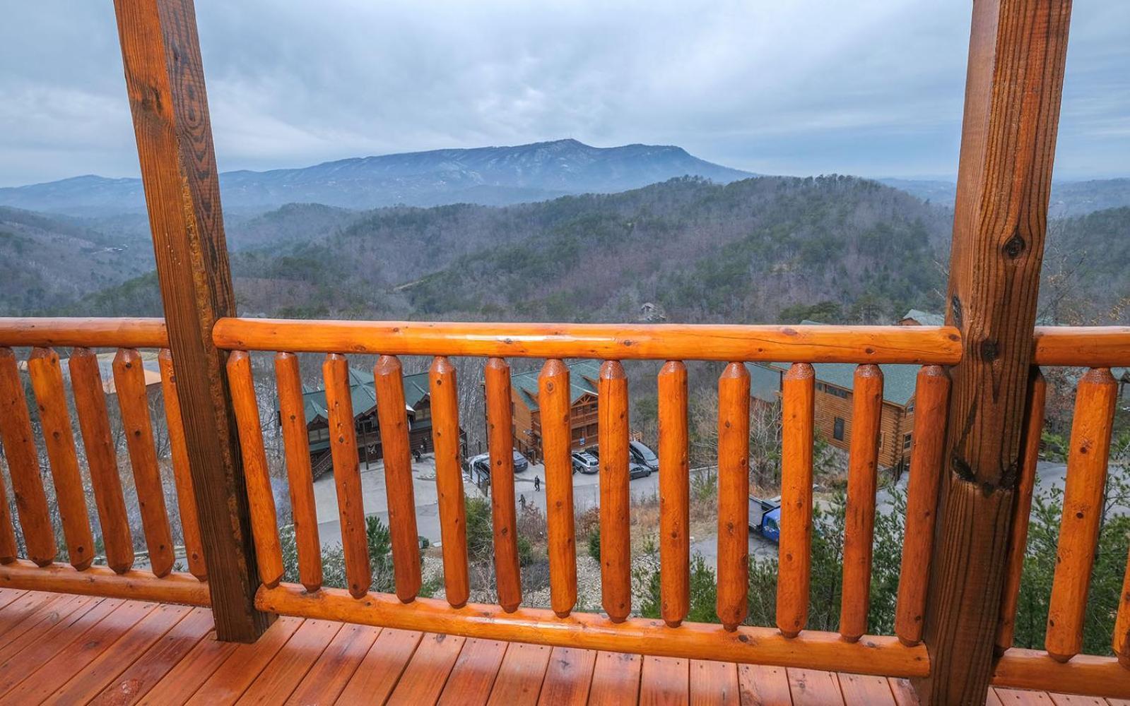 A Splash Of Heaven Villa Pigeon Forge