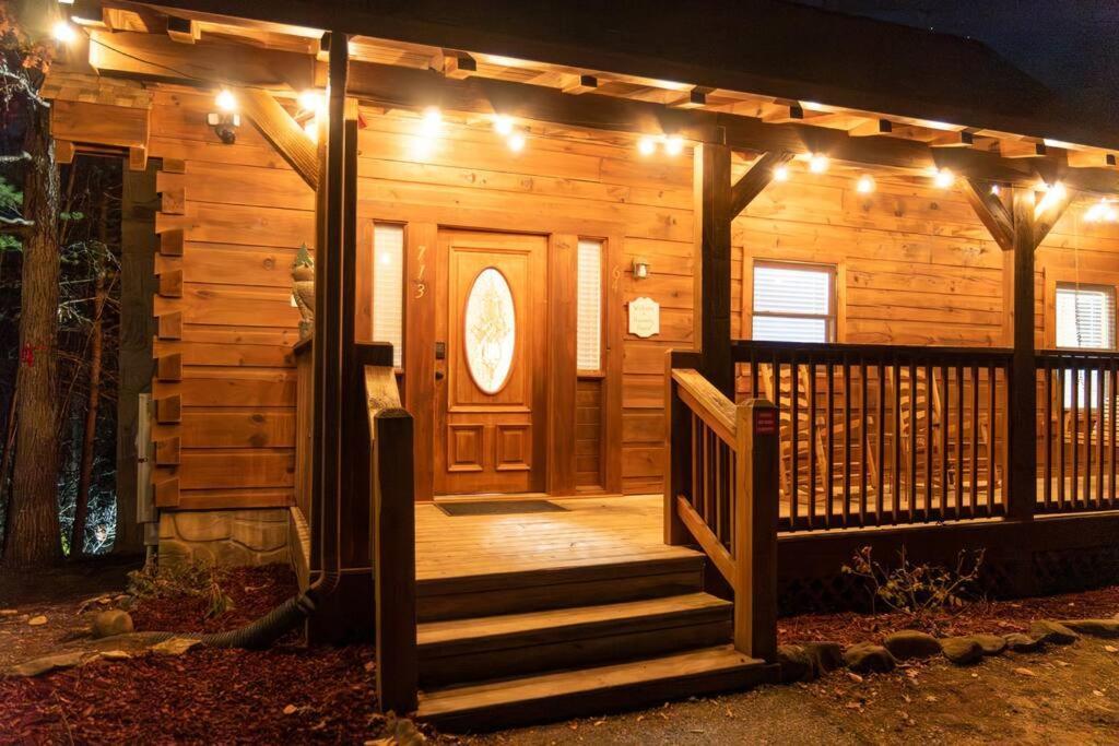Heavenly Peace Pigeon Forge