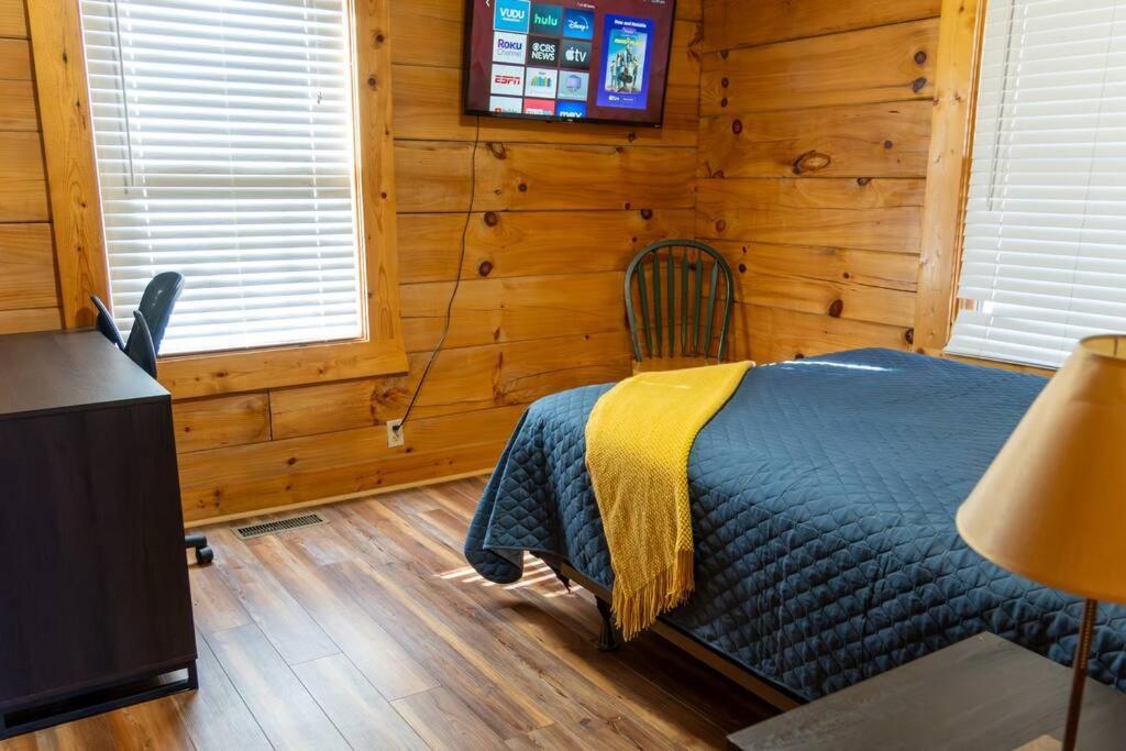 Heavenly Peace Pigeon Forge