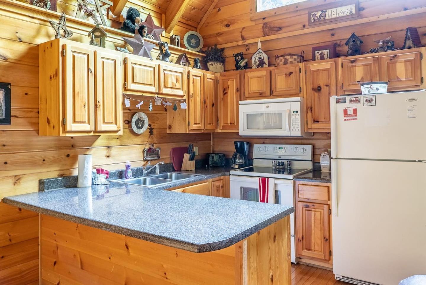 Holiday home Eagles Ridge Retreat Hot Tub & Peaceful Views Pigeon Forge