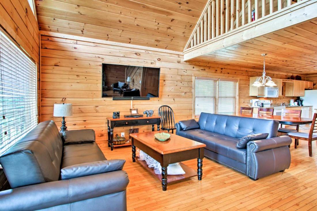 Mountaintop Manor By Eden Crest Pigeon Forge