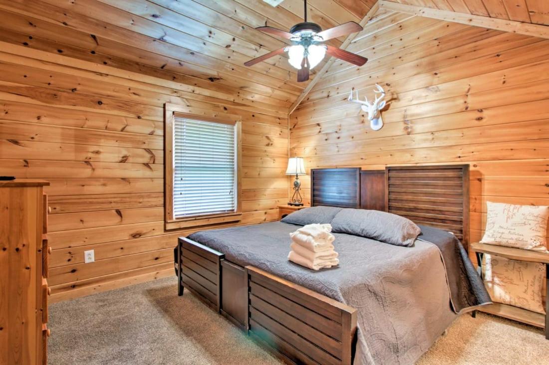 Chalet Mountaintop Manor By Eden Crest *