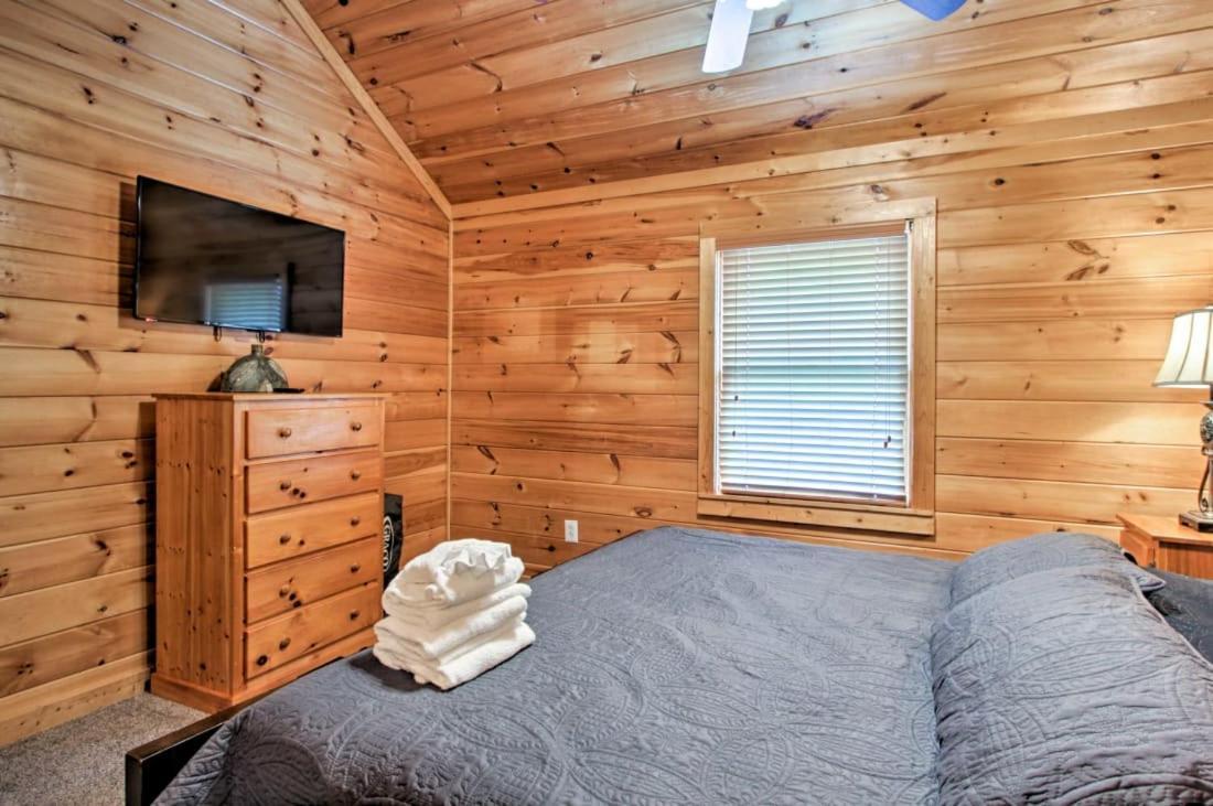 Mountaintop Manor By Eden Crest Chalet Pigeon Forge