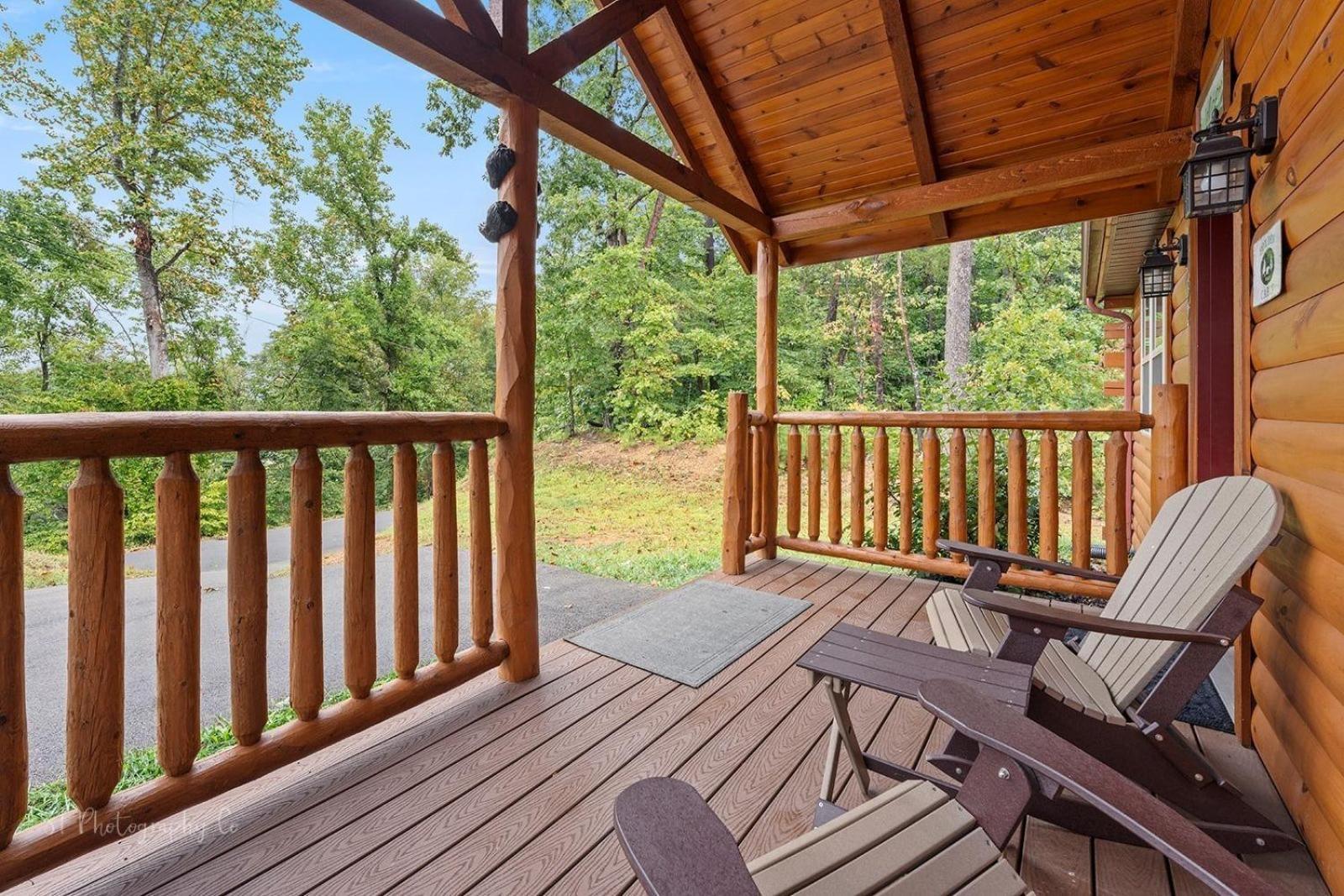 Holiday home Foxes' Den With Private Hot Tub Pigeon Forge