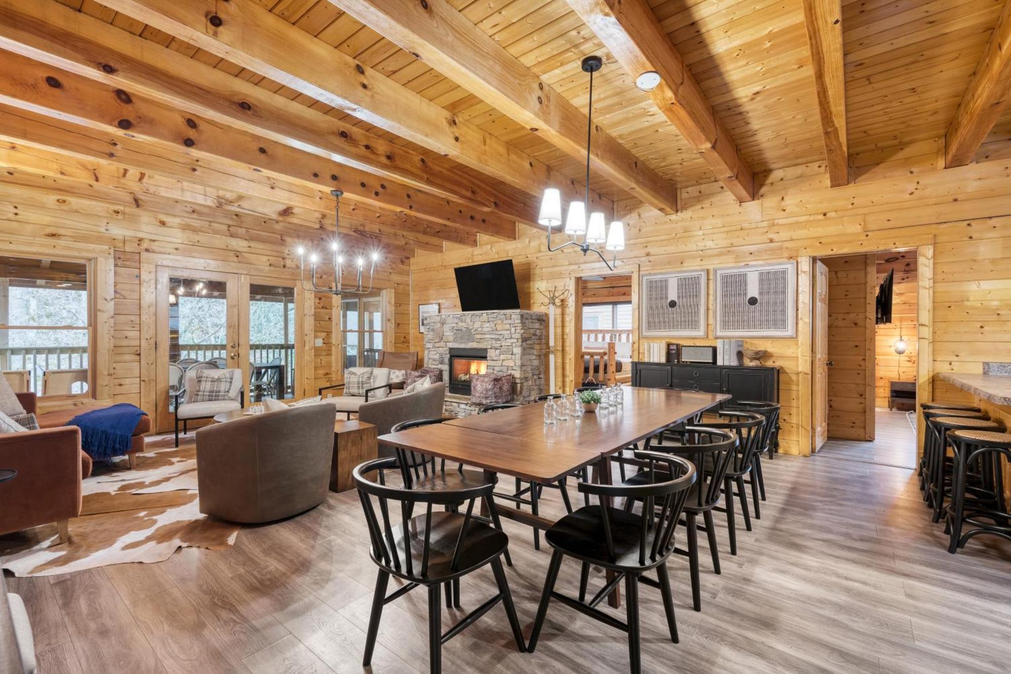 Brookshore By Avantstay Relaxing Backyard Creek 10mins From Holiday home Pigeon Forge