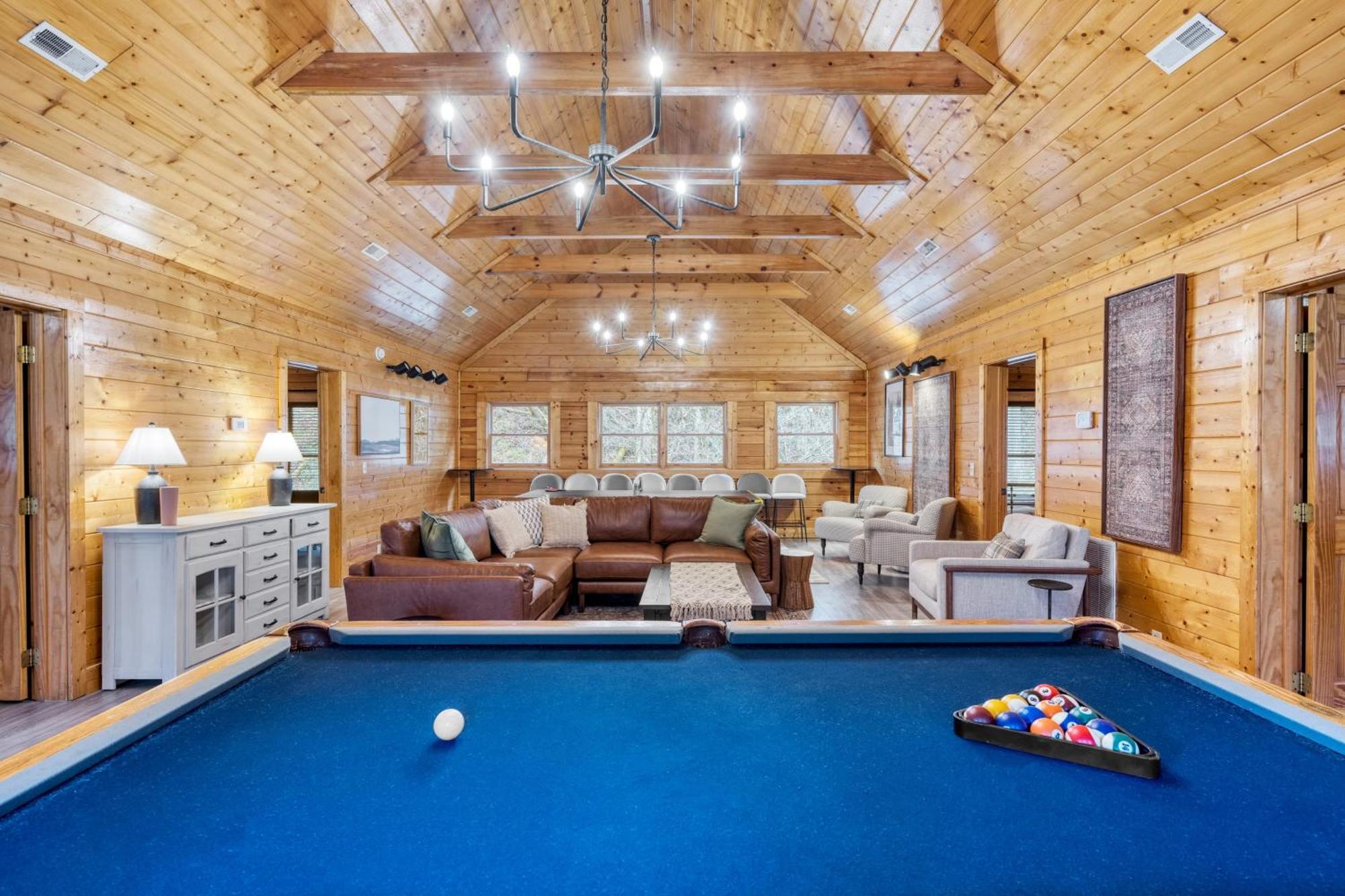 Holiday home Brookshore By Avantstay Relaxing Backyard Creek 10mins From Pigeon Forge