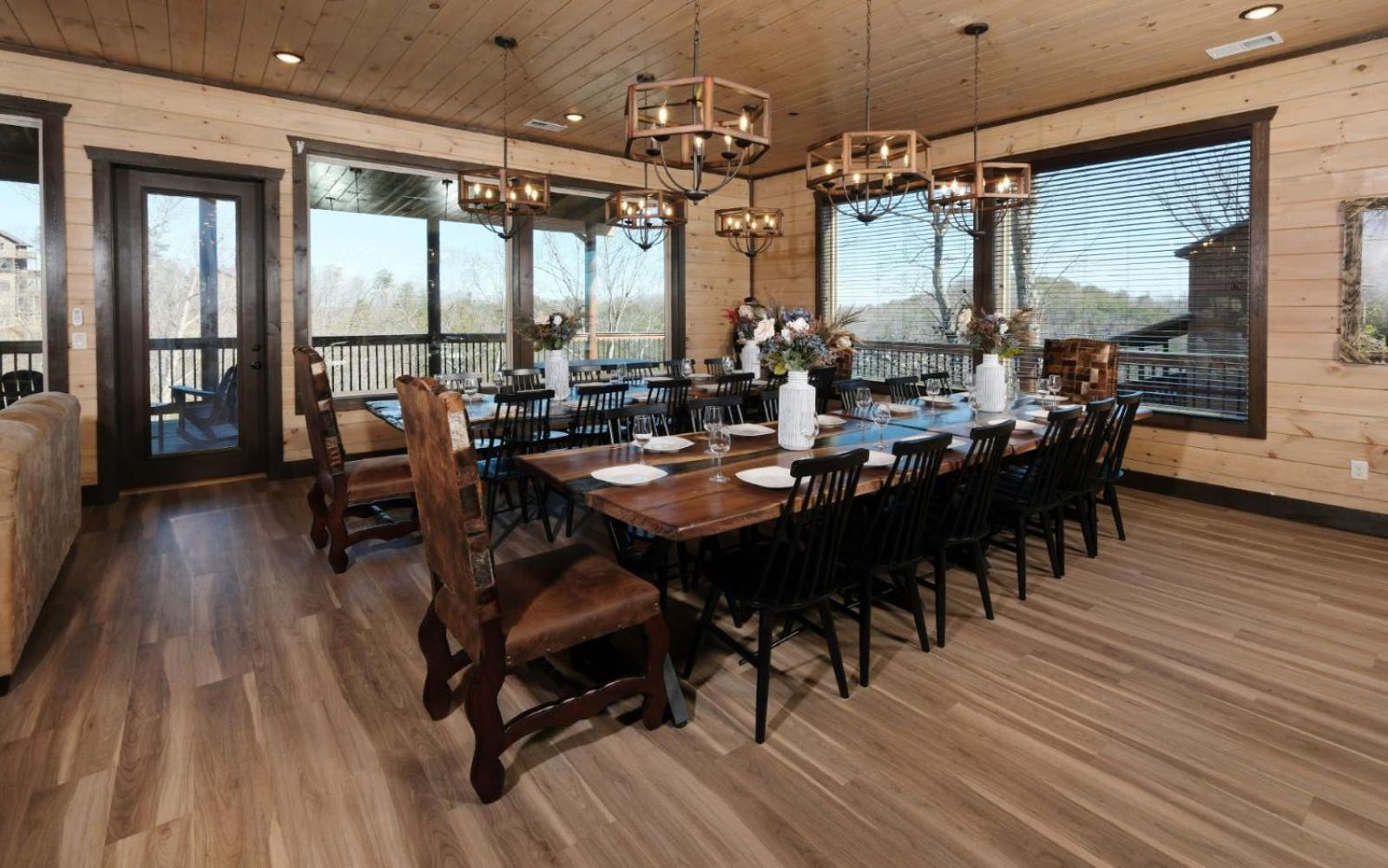 Splashin Mountain Retreat Holiday home *