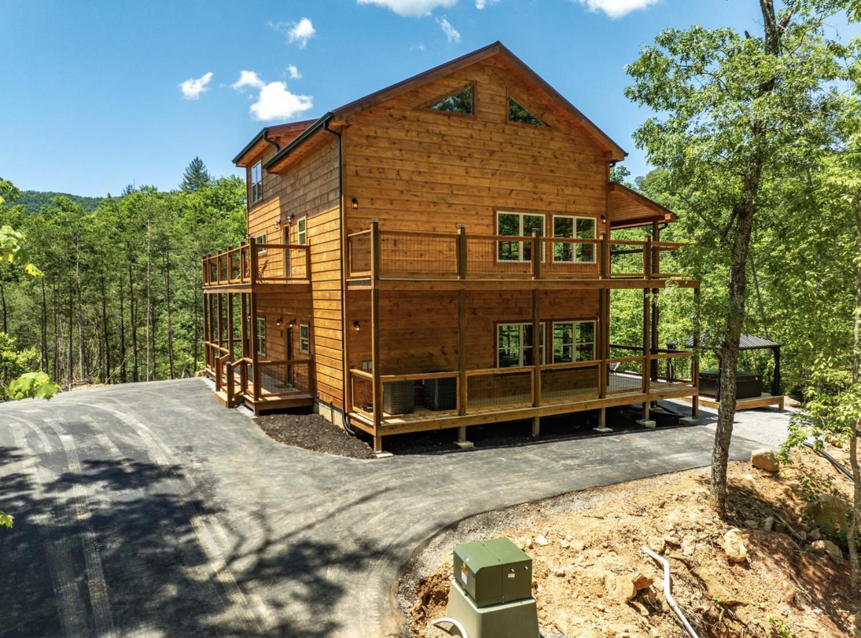 Smoky - Mountain Hideaway Apartment