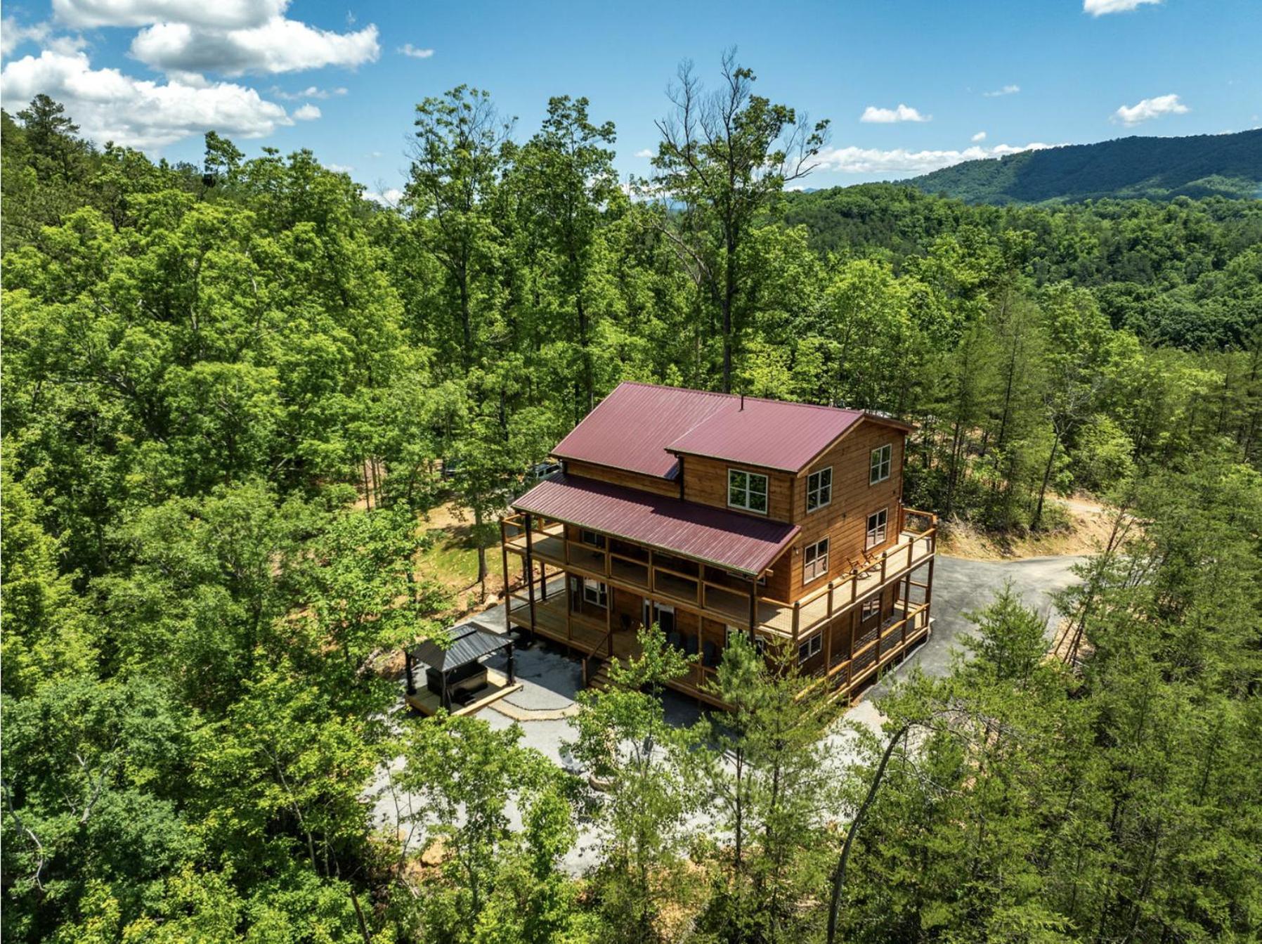 Smoky - Mountain Hideaway Pigeon Forge