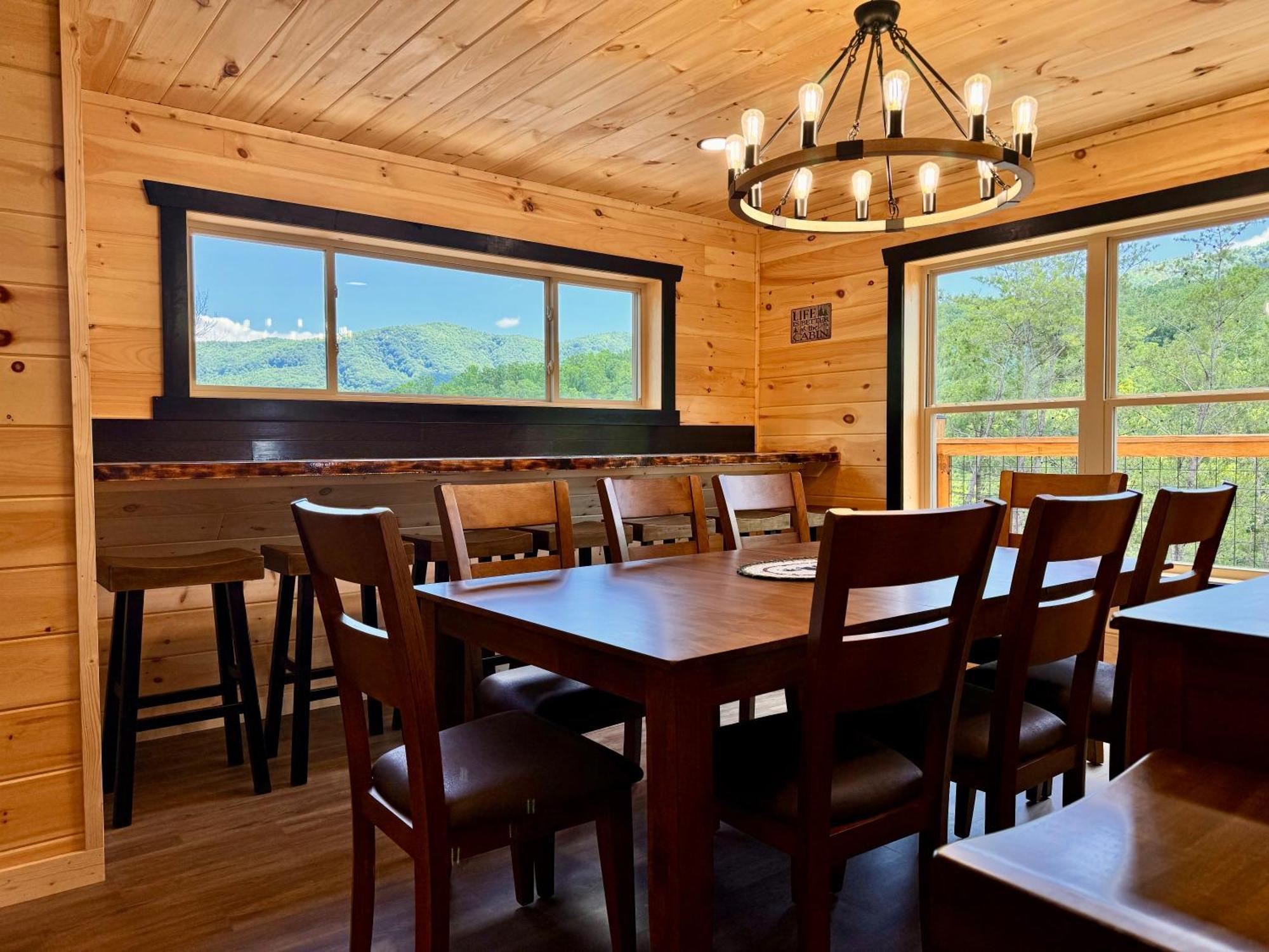 Smoky - Mountain Hideaway * Pigeon Forge