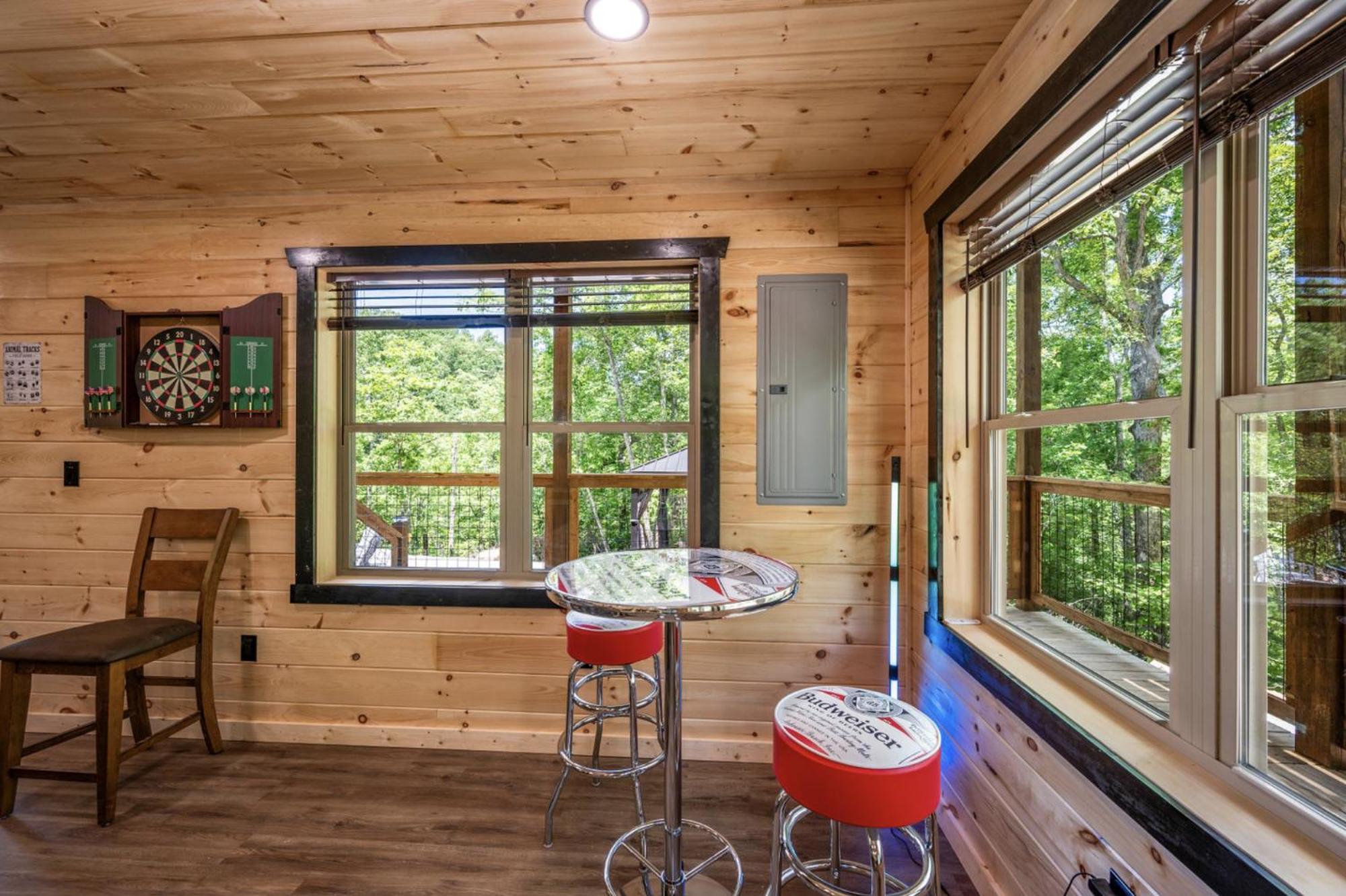 Smoky - Mountain Hideaway *