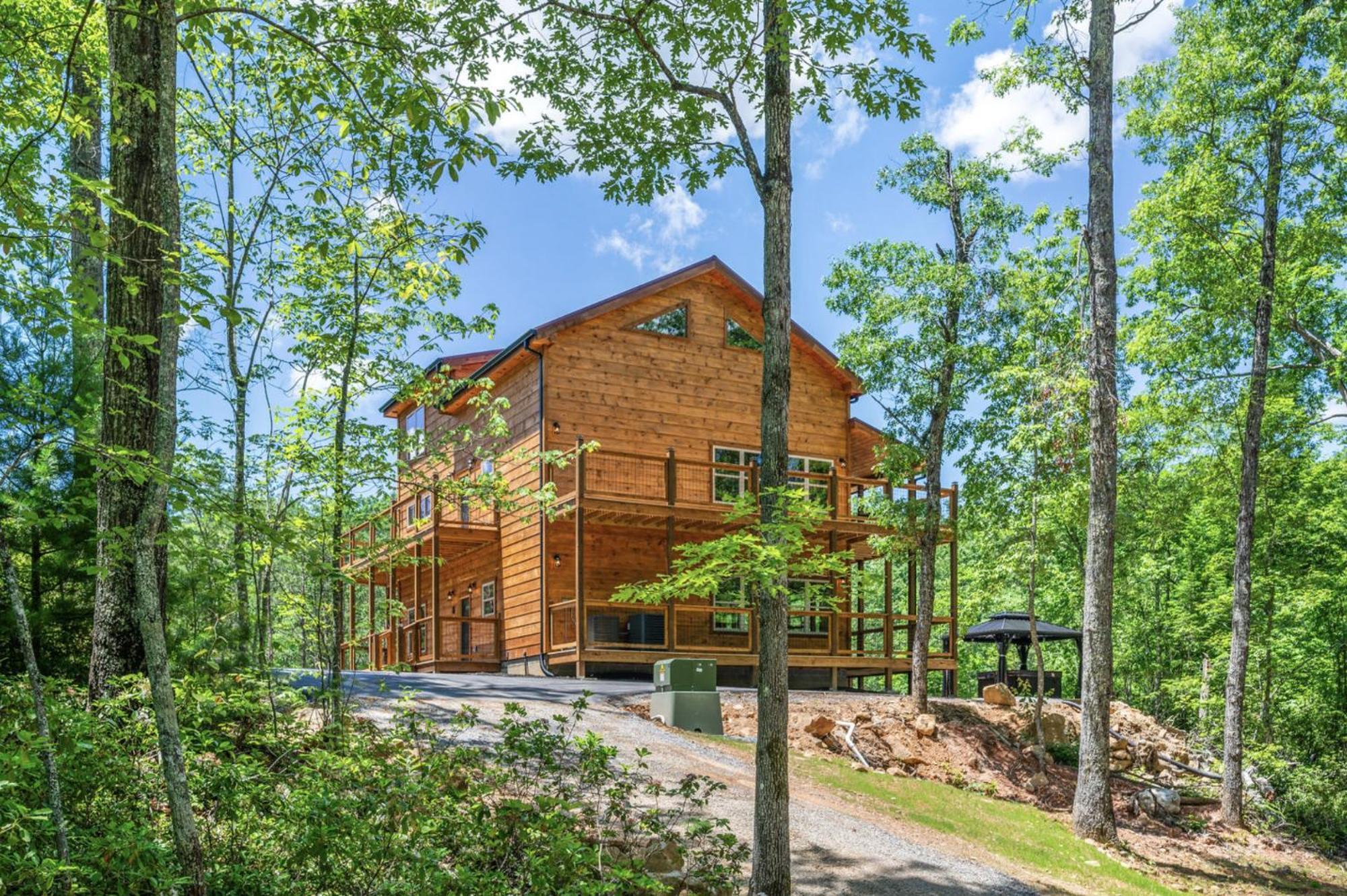 Smoky - Mountain Hideaway Apartment