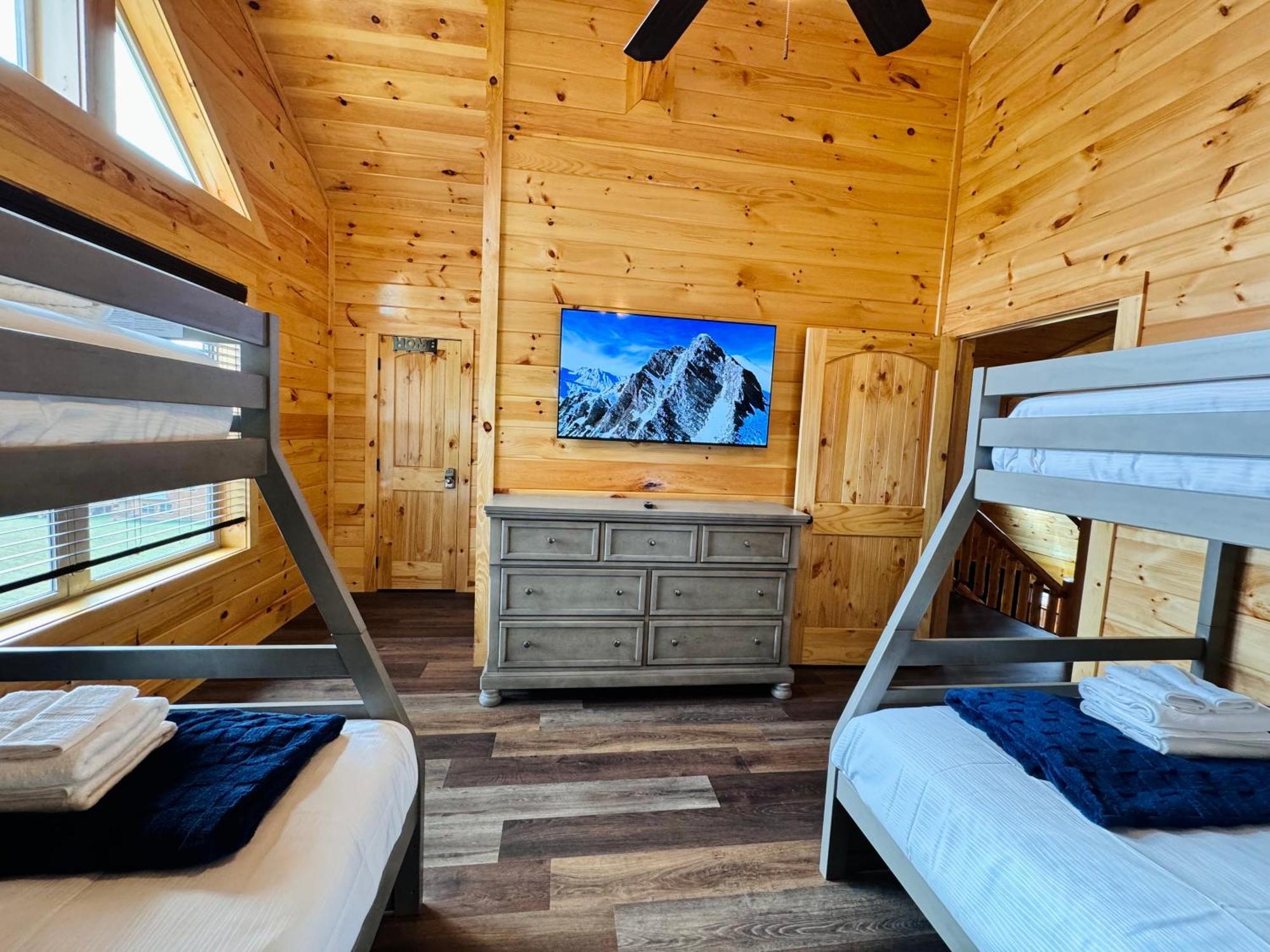 Mountain Dream Retreat *