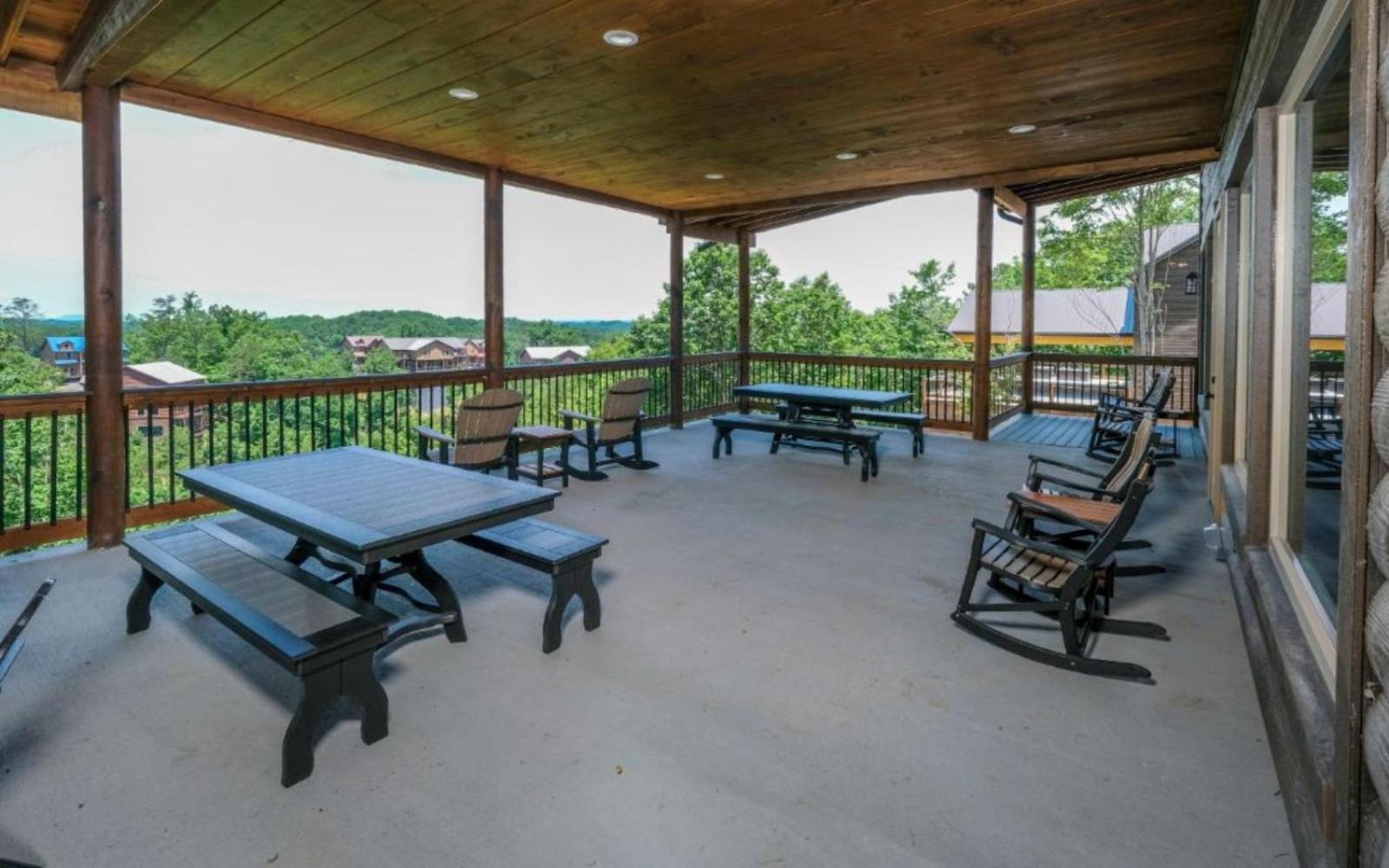 Hibernation Wonderland Pigeon Forge