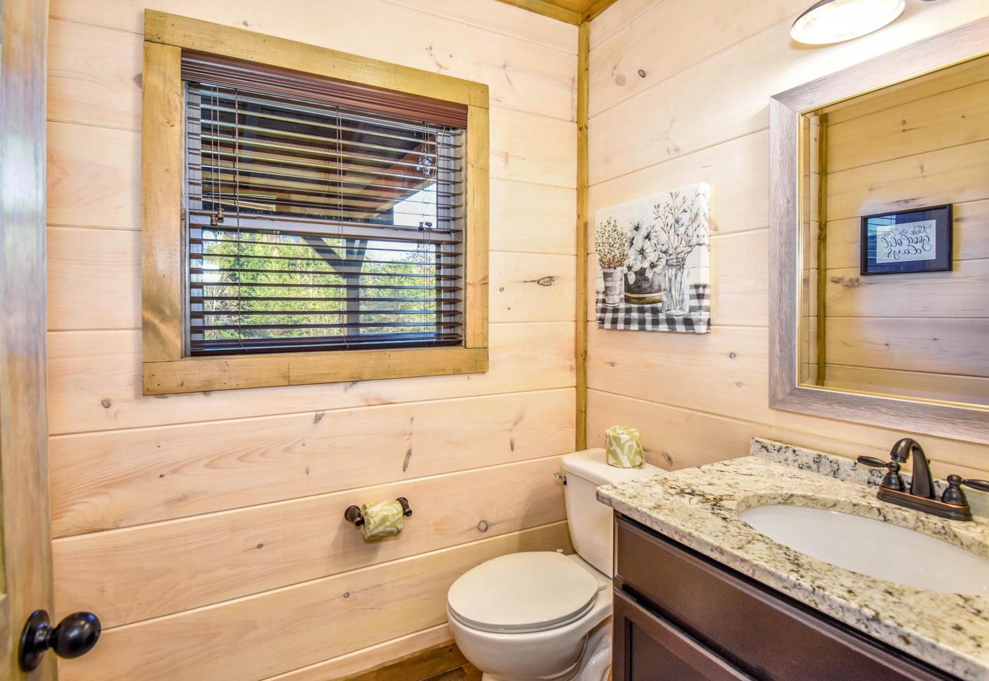 Holiday home Luxury 4-br Near Parkway And Dollywood With Game And Hot Tub