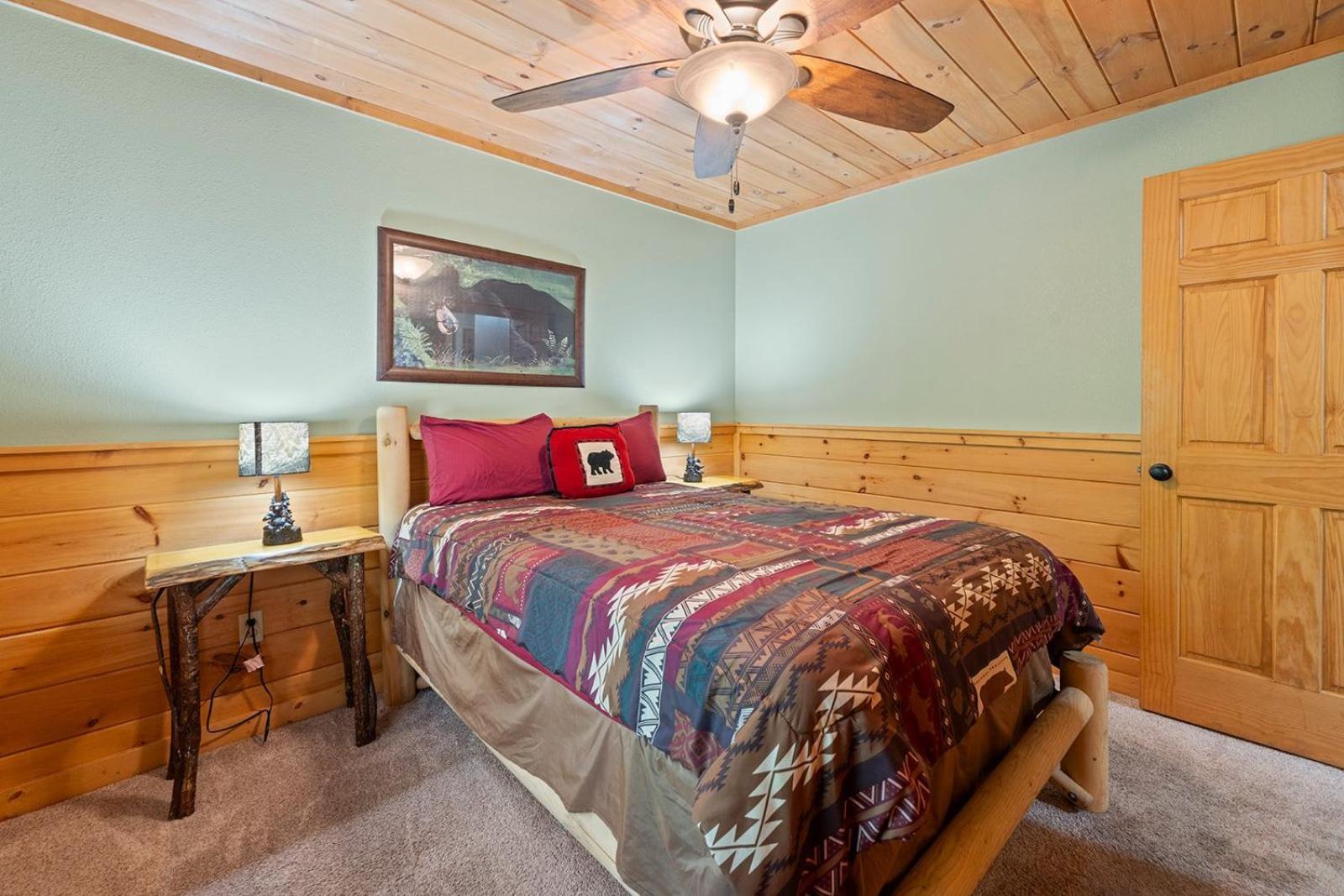Holiday home Sugar Bear Mountain Hideaway *