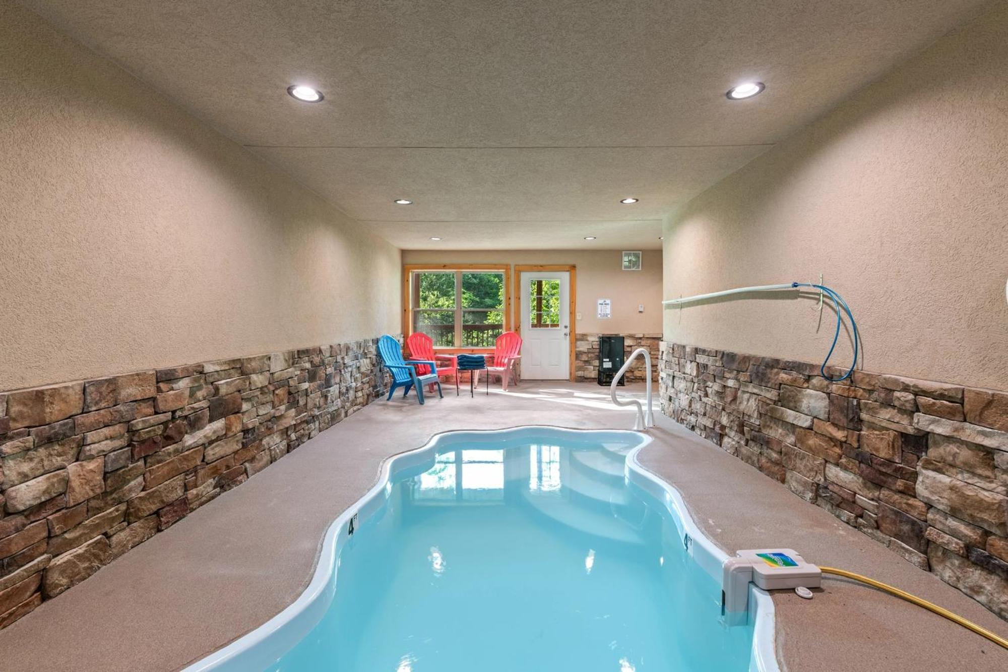 Blackberry Splash Pool *