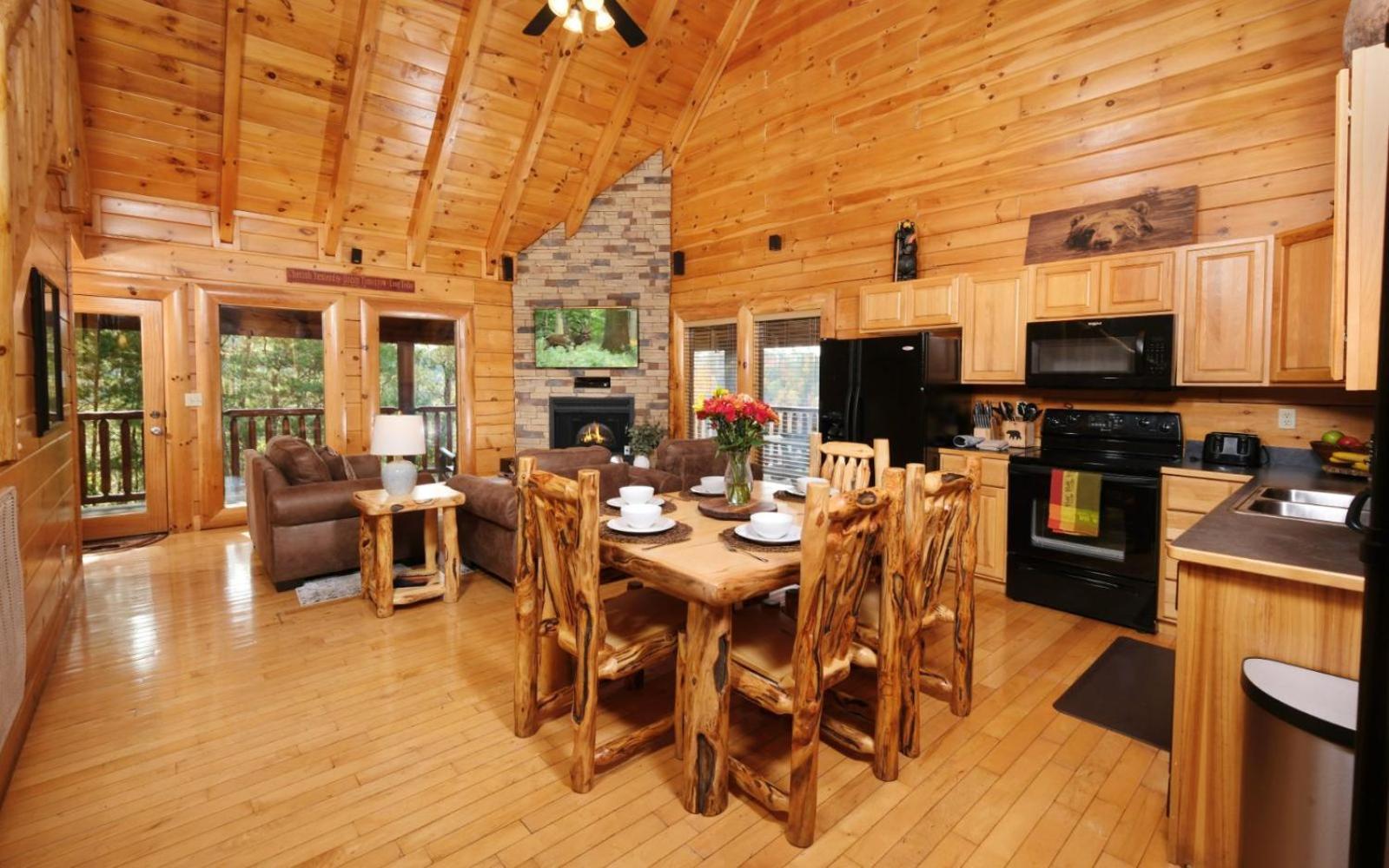 Bear Hug At Bear Creek Villa