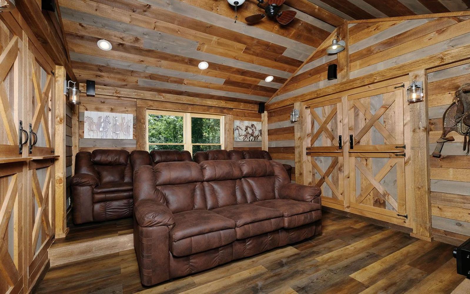 Treehouse River Villa