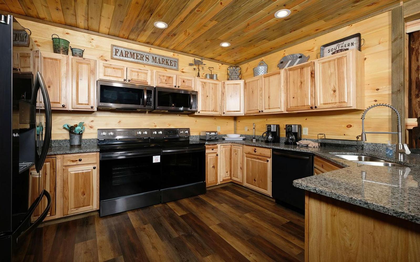 Treehouse River Pigeon Forge