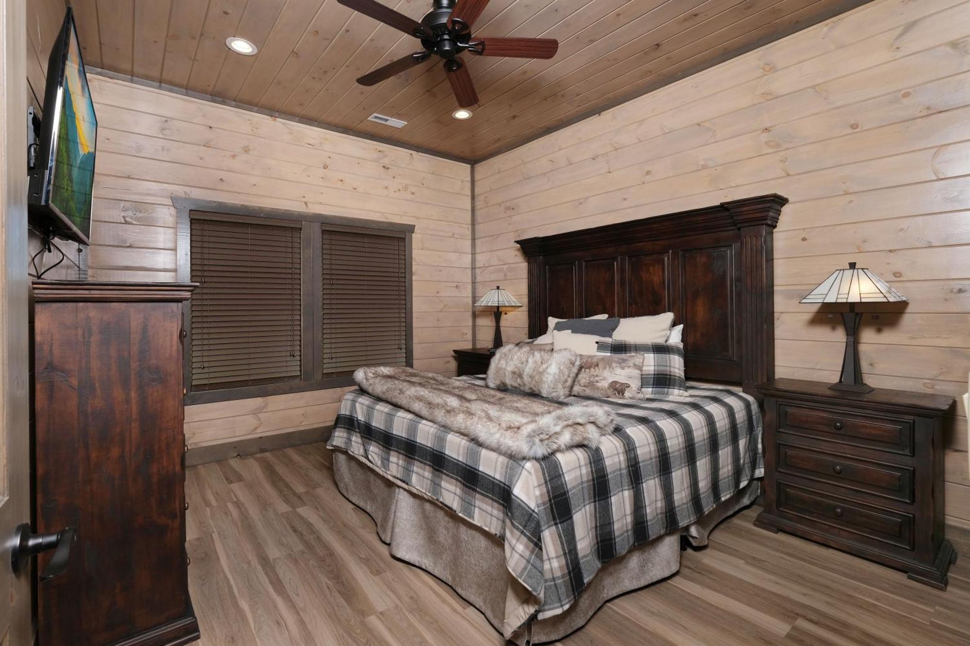 Hibernation Hideaway Villa