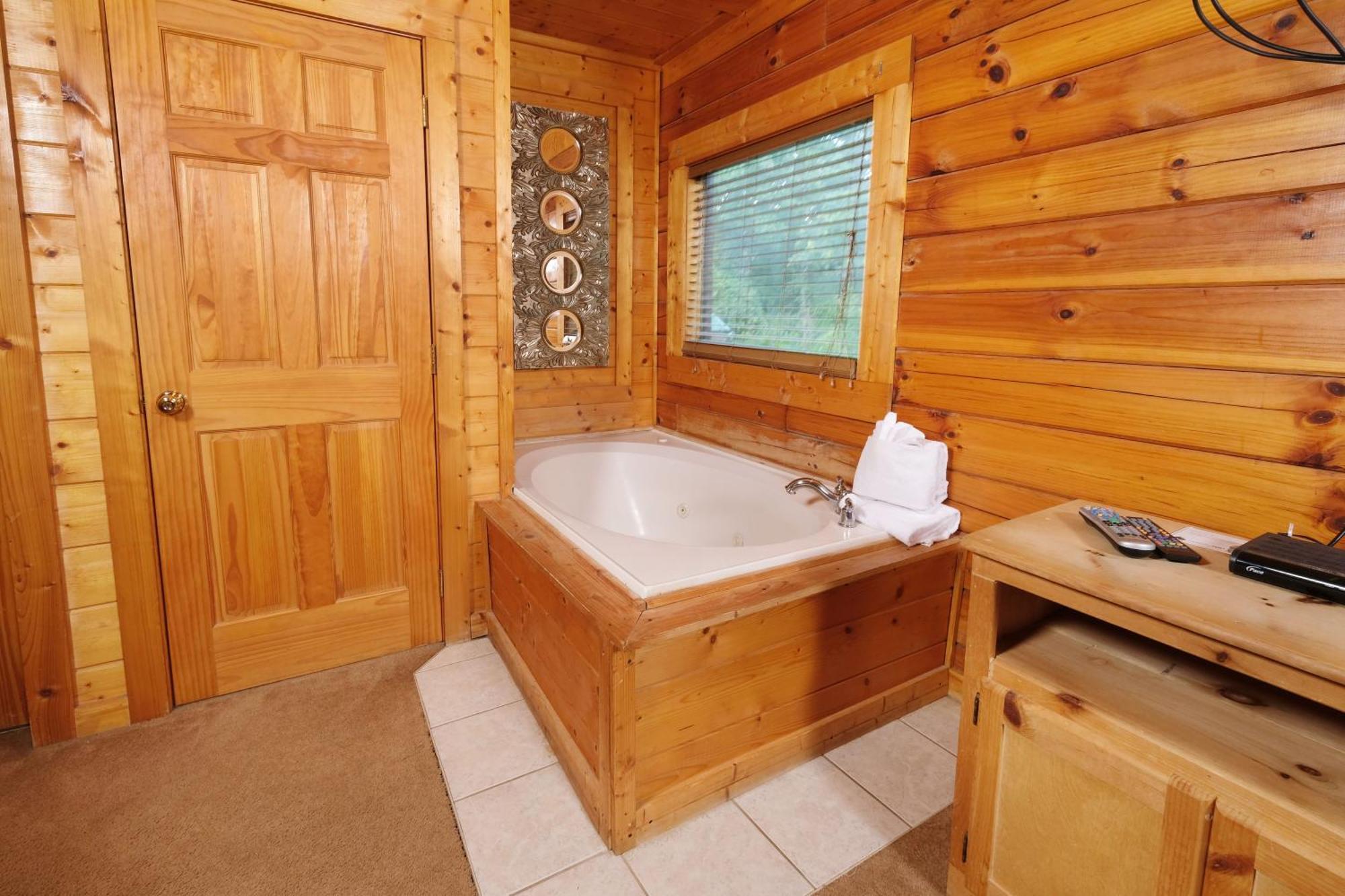 Edge Of Paradise Villa Pigeon Forge