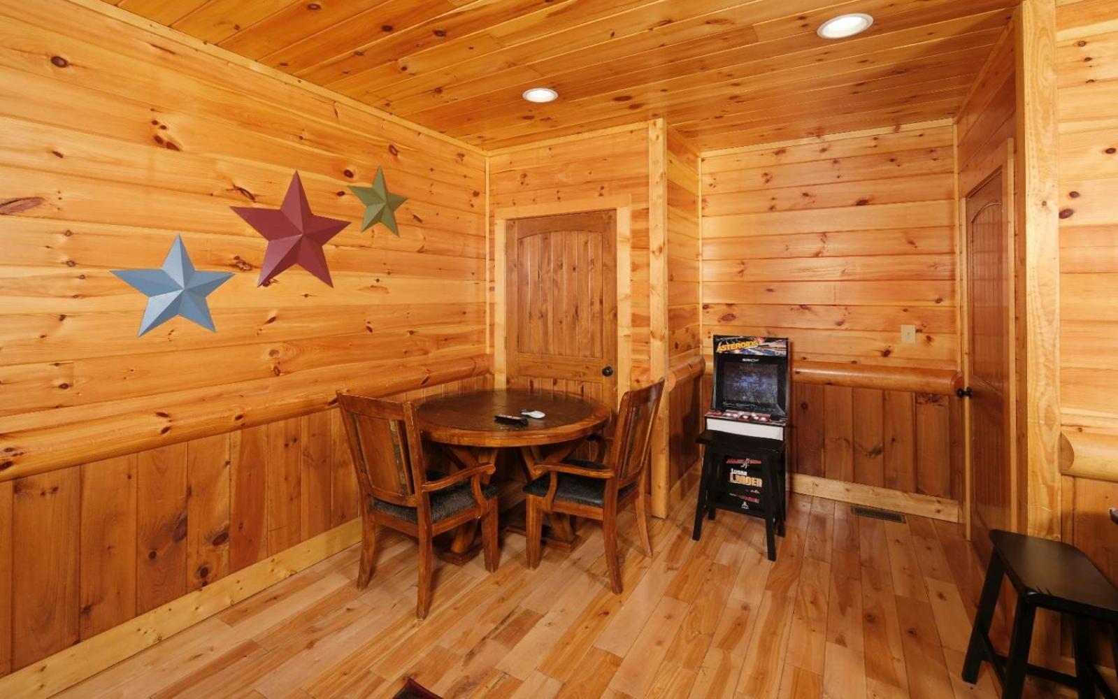 Smoky Mountain Splash Villa *