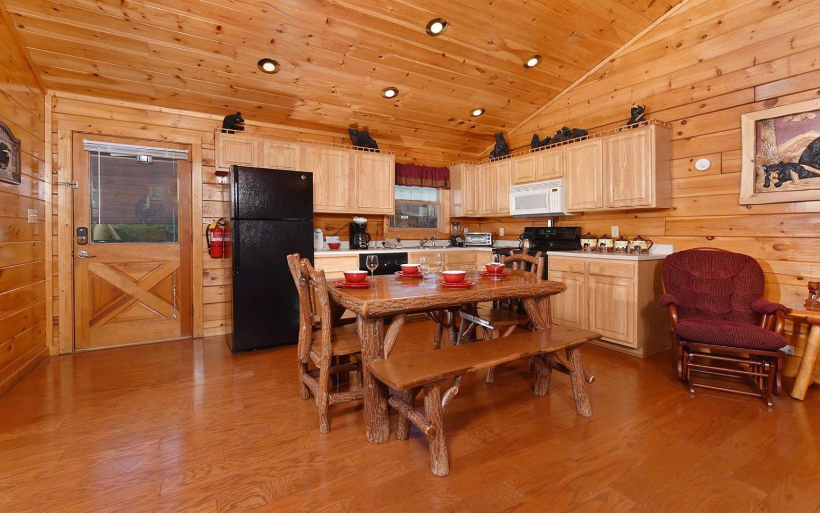 Bear Footin Heaven Villa