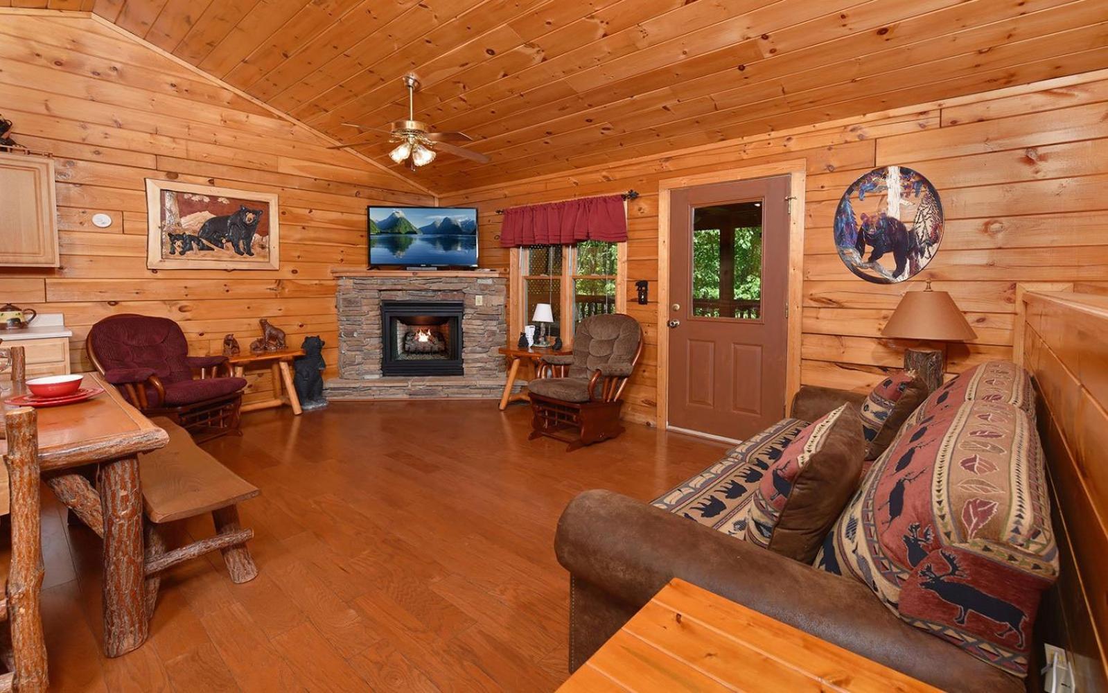 Bear Footin Heaven Villa