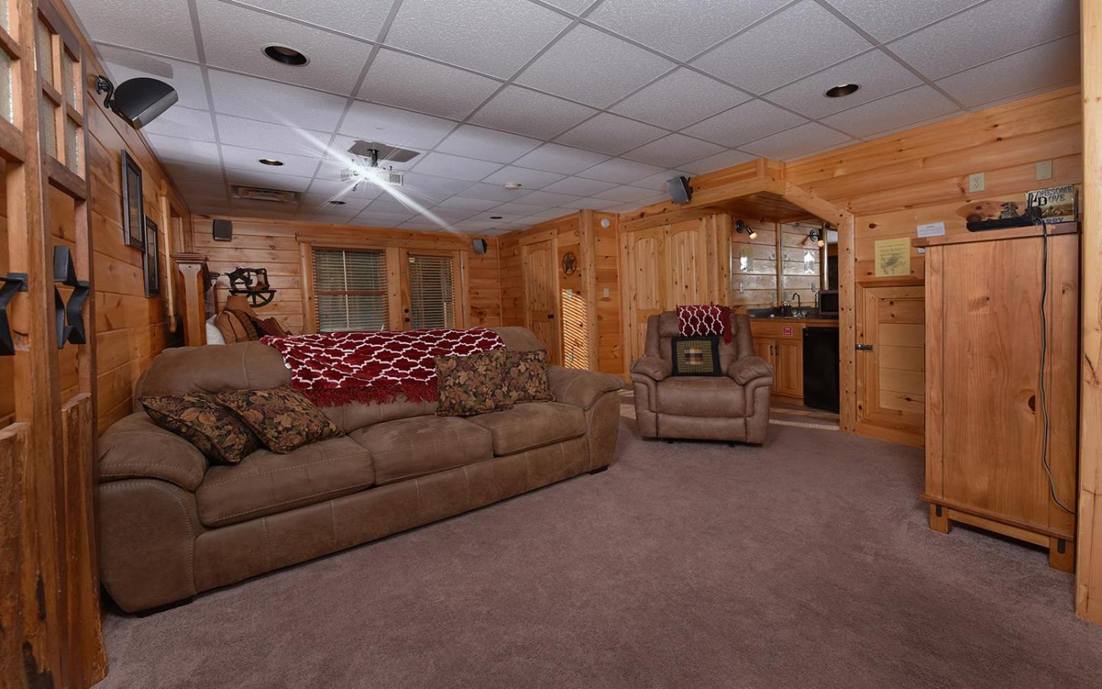 Owlpine Villa Pigeon Forge
