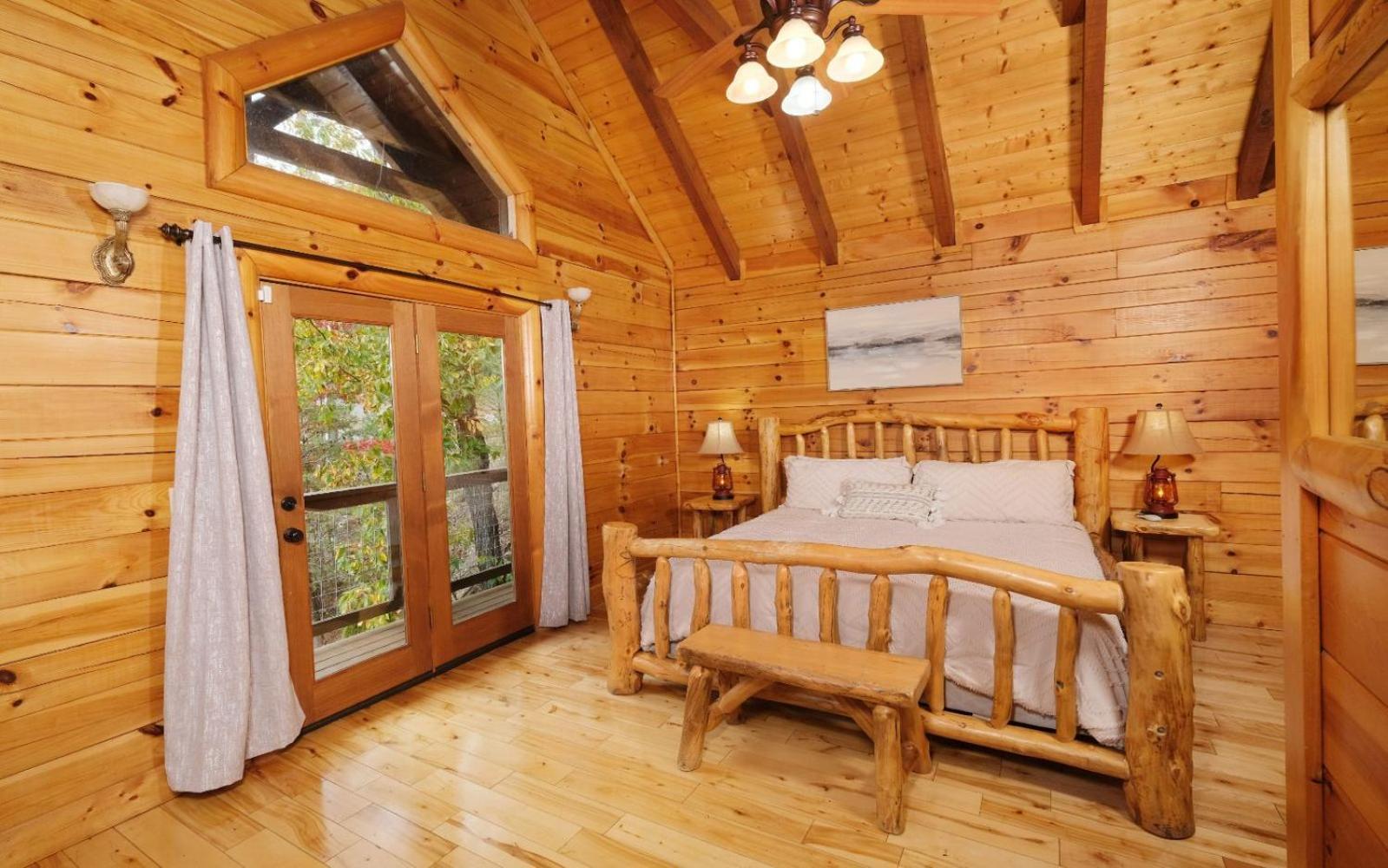 Villa Smoky Mountain Splash Pigeon Forge