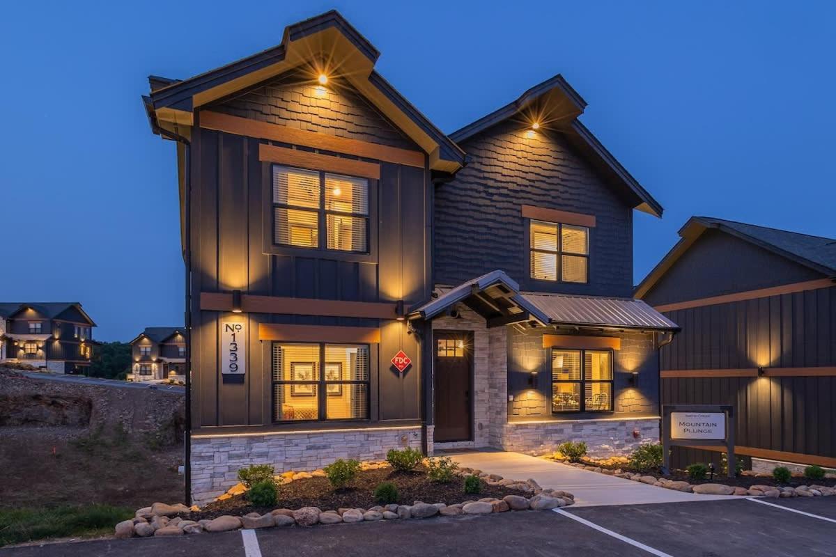 Holiday home Mountain Plunge Pigeon Forge