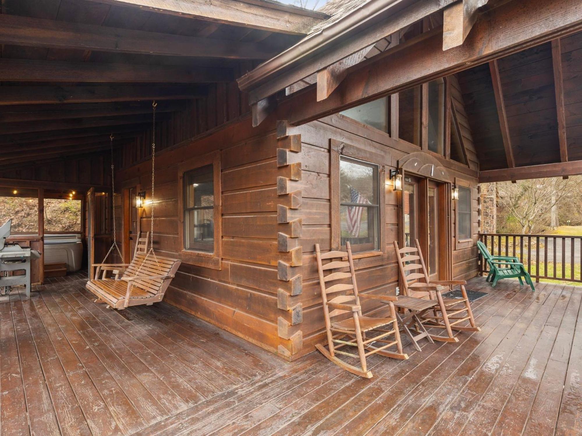 Holiday home Er40 - The Bear Pause -great Location,,,close To The Action! Pigeon Forge