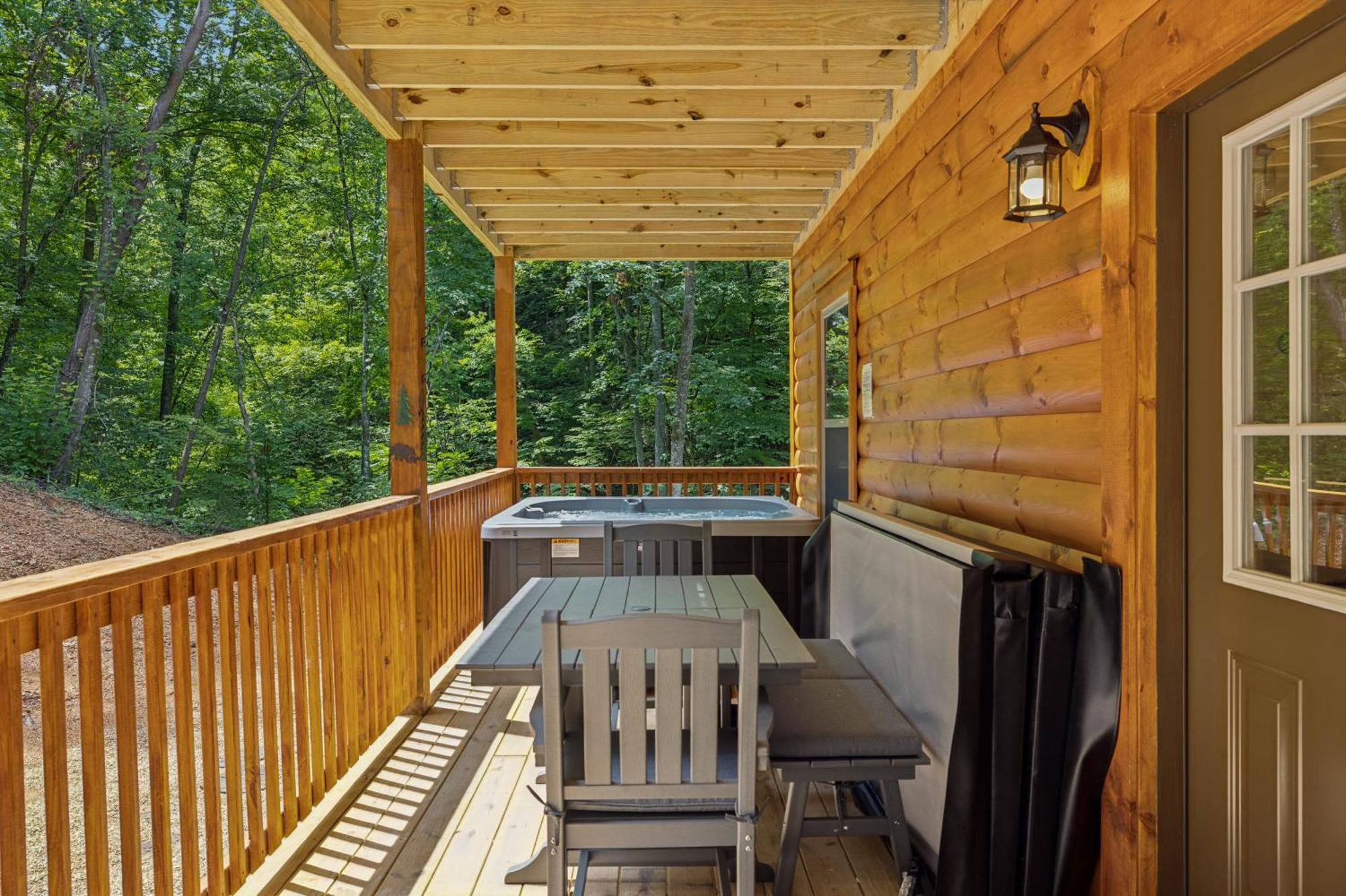 Holiday home On Blackbeary Hill A Cozy 3 Bedroom Perfect For A Getaway In An Enchanting Forest Setting