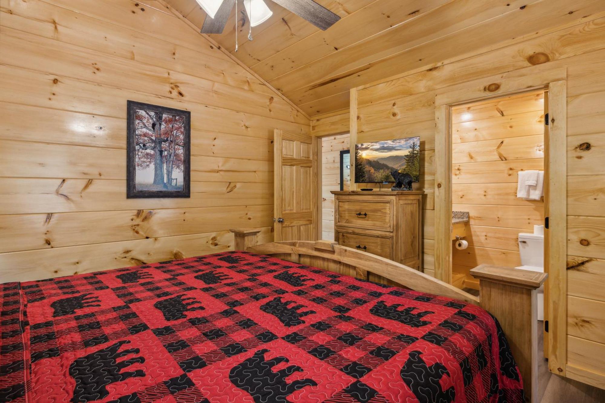 On Blackbeary Hill A Cozy 3 Bedroom Perfect For A Getaway In An Enchanting Forest Setting Holiday home *