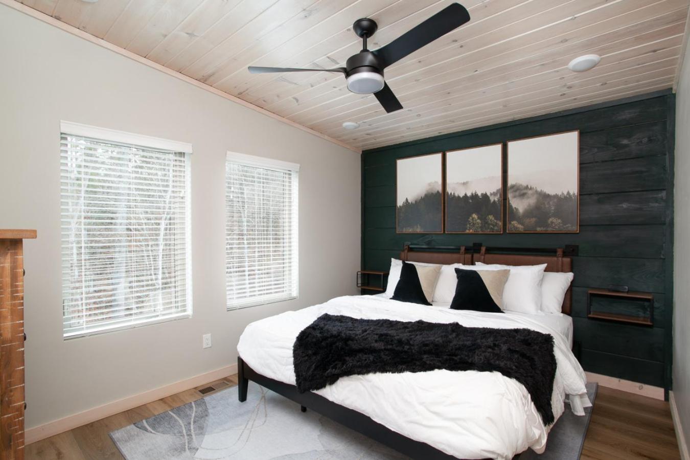 Stunning Heights Retreat Hot Tub, Mtn Views And *