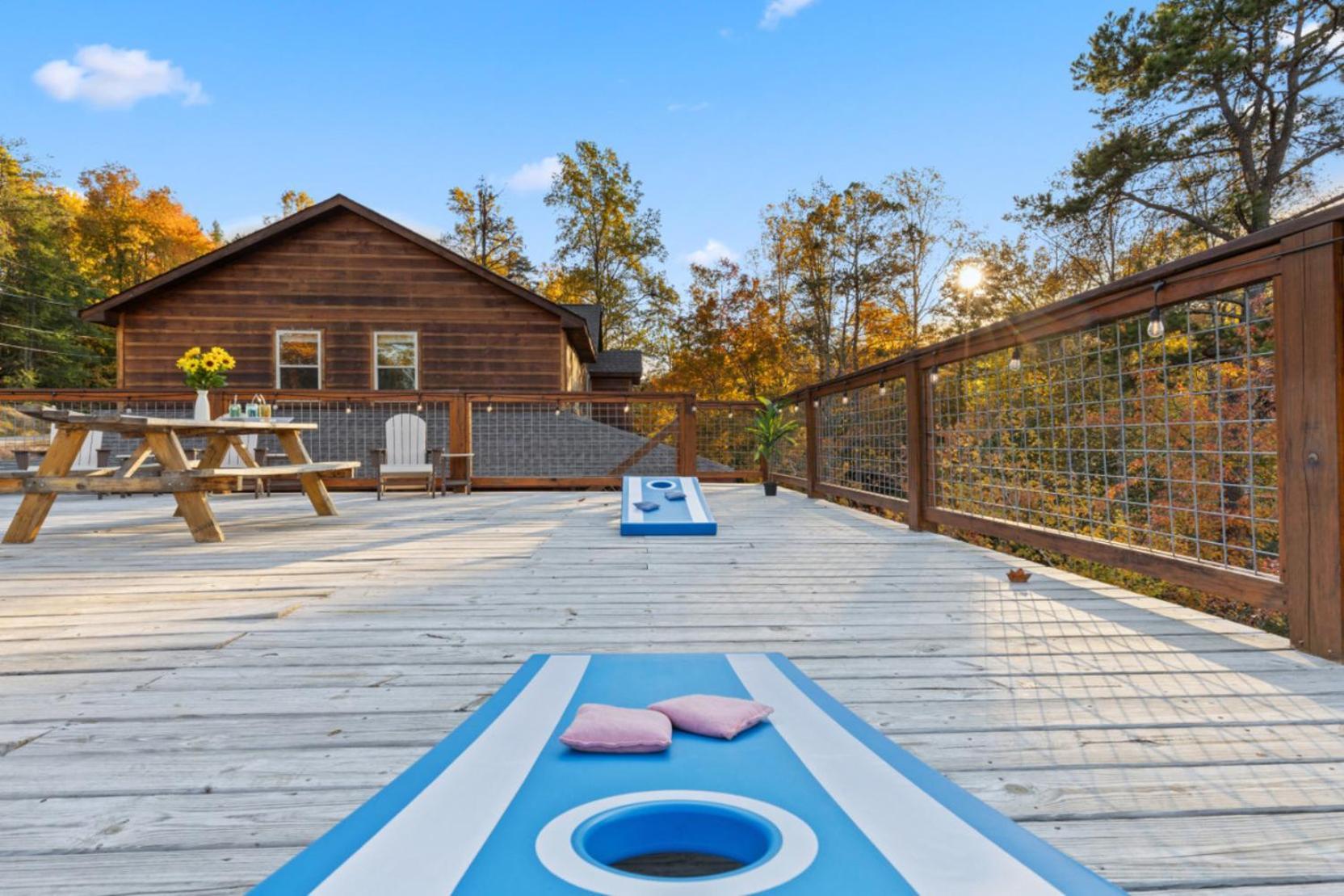 Elegant Elite Estate By Ghosal Luxury Holiday home Pigeon Forge