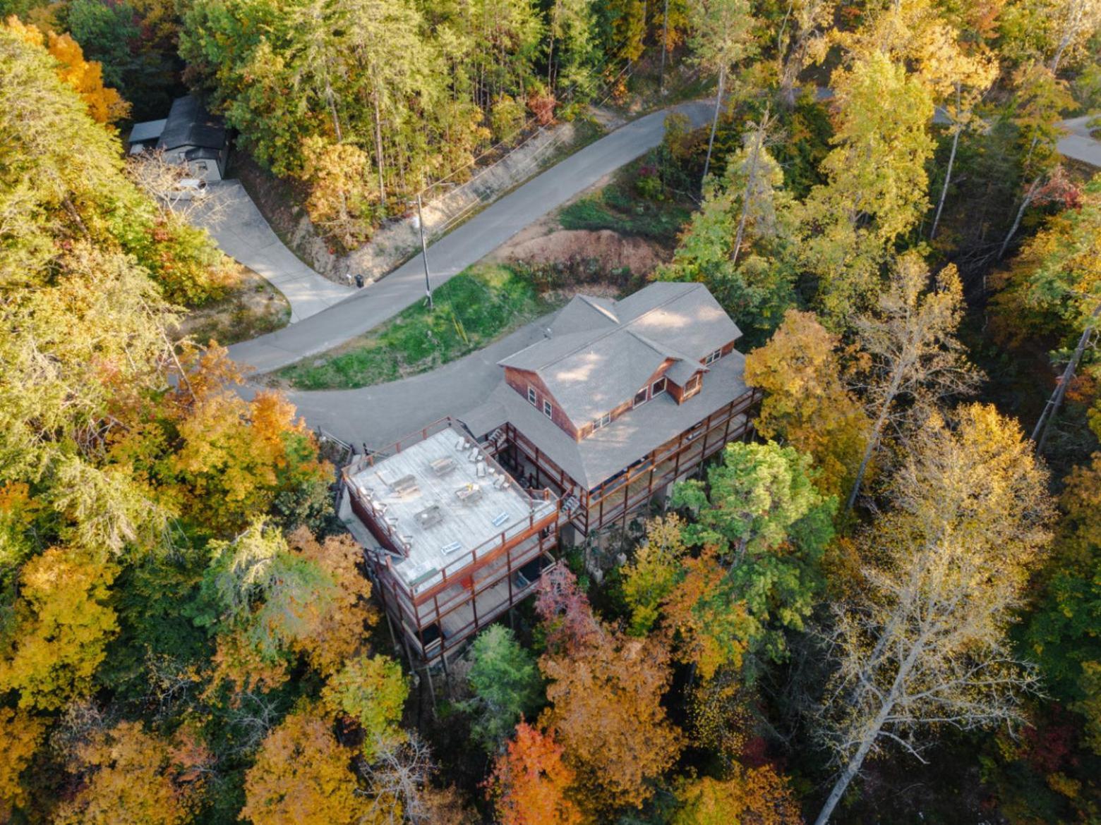 Elegant Elite Estate By Ghosal Luxury Holiday home