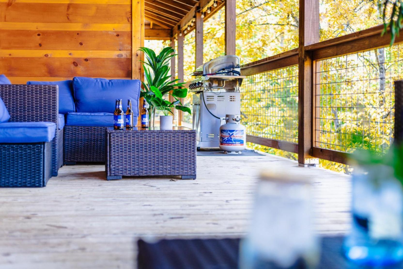 Elegant Elite Estate By Ghosal Luxury Holiday home Pigeon Forge