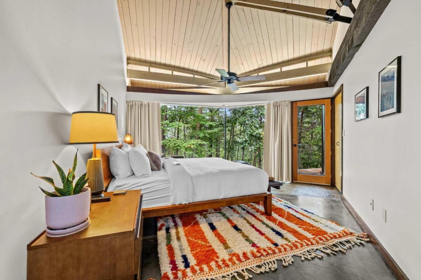 Belltop: Mountaintop Retreat With Views In Tn Holiday home Pigeon Forge