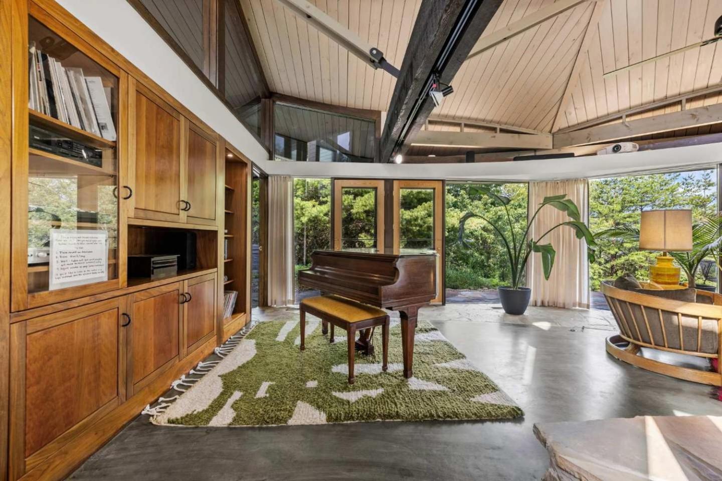 Holiday home Belltop: Mountaintop Retreat With Views In Tn Pigeon Forge