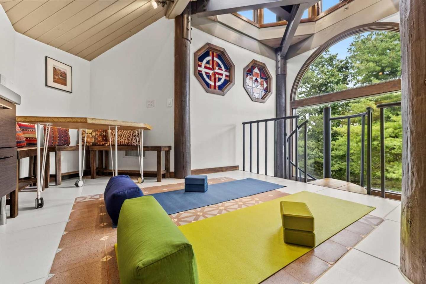 Belltop: Mountaintop Retreat With Views In Tn *