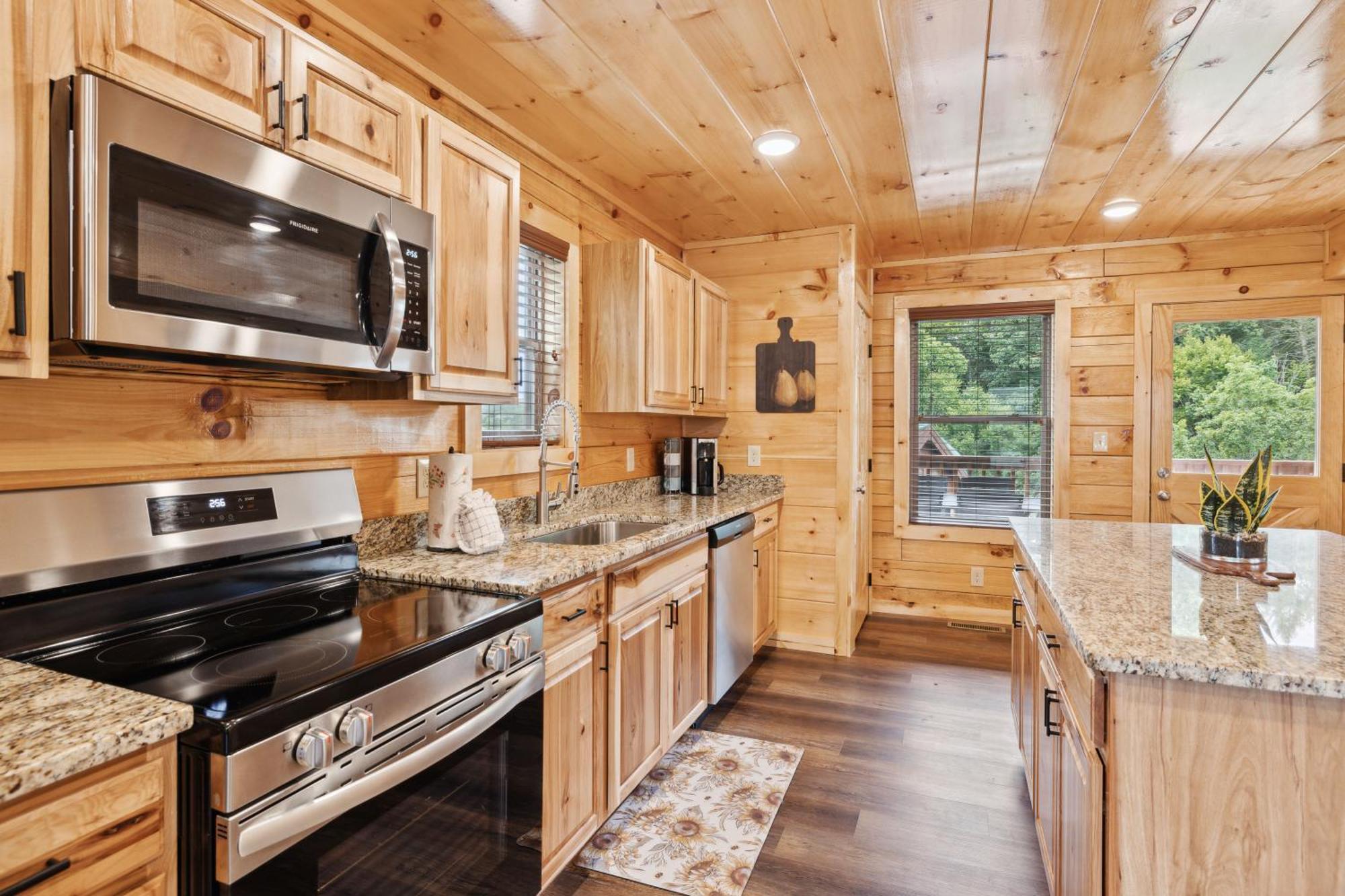 Amazing Grace - Newly Built - 3 Bedroom - Less Than 2 Miles From The Island *