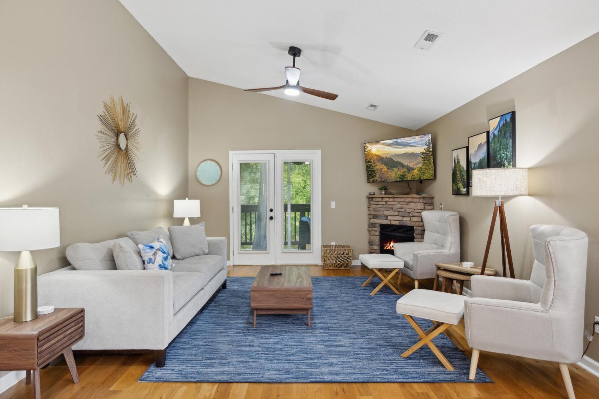 Charming 2 Bed Oasis With River Access Hot Tub And Outdoor Fun Sleeps 6 Comfortably *