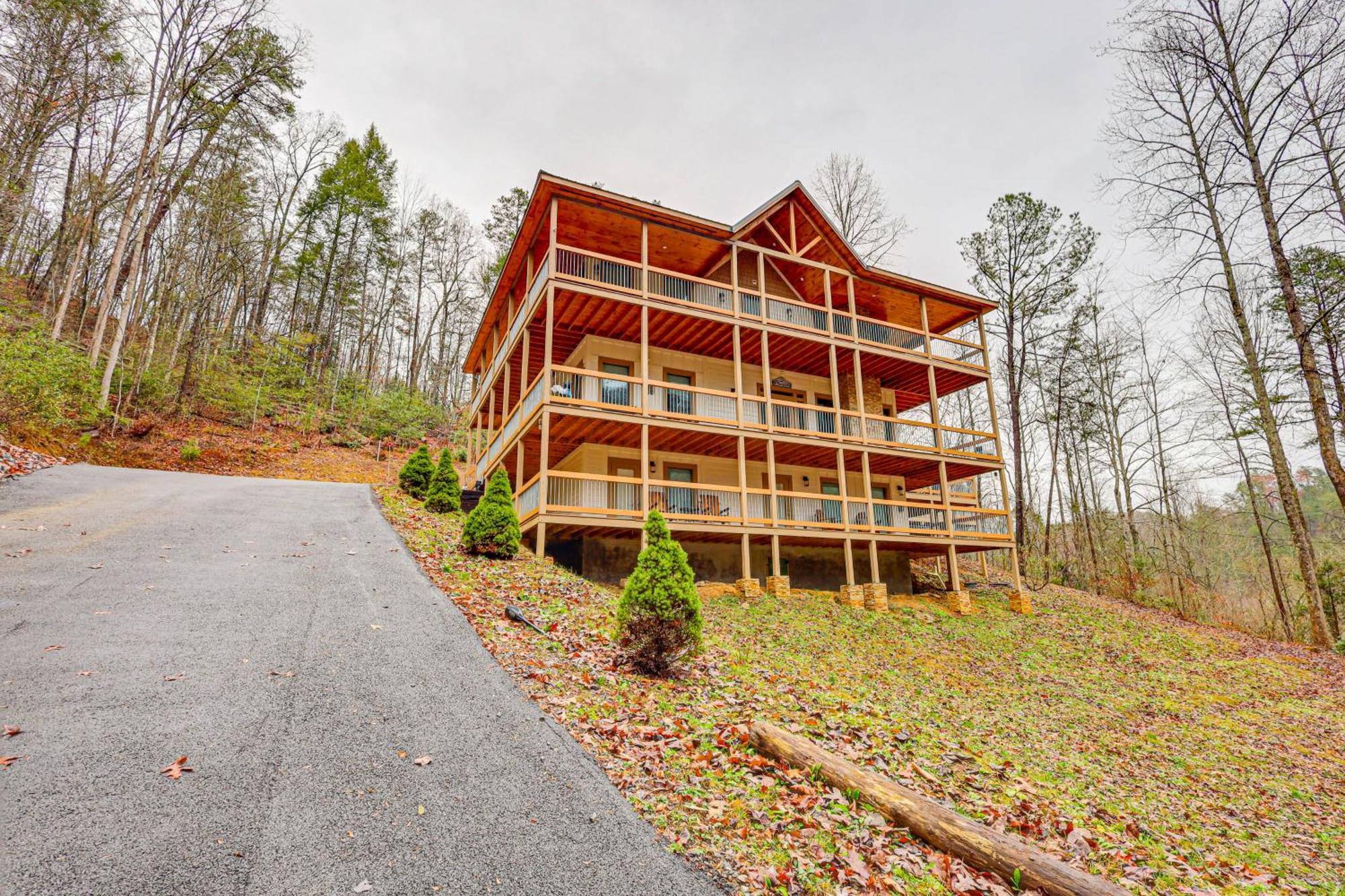 Close To Hiking And Attractions Smoky Mtn Holiday home *